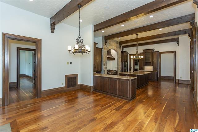 Calera, Alabama, 35040, United States, 5 Bedrooms Bedrooms, ,6 BathroomsBathrooms,Residential,For Sale,2006341