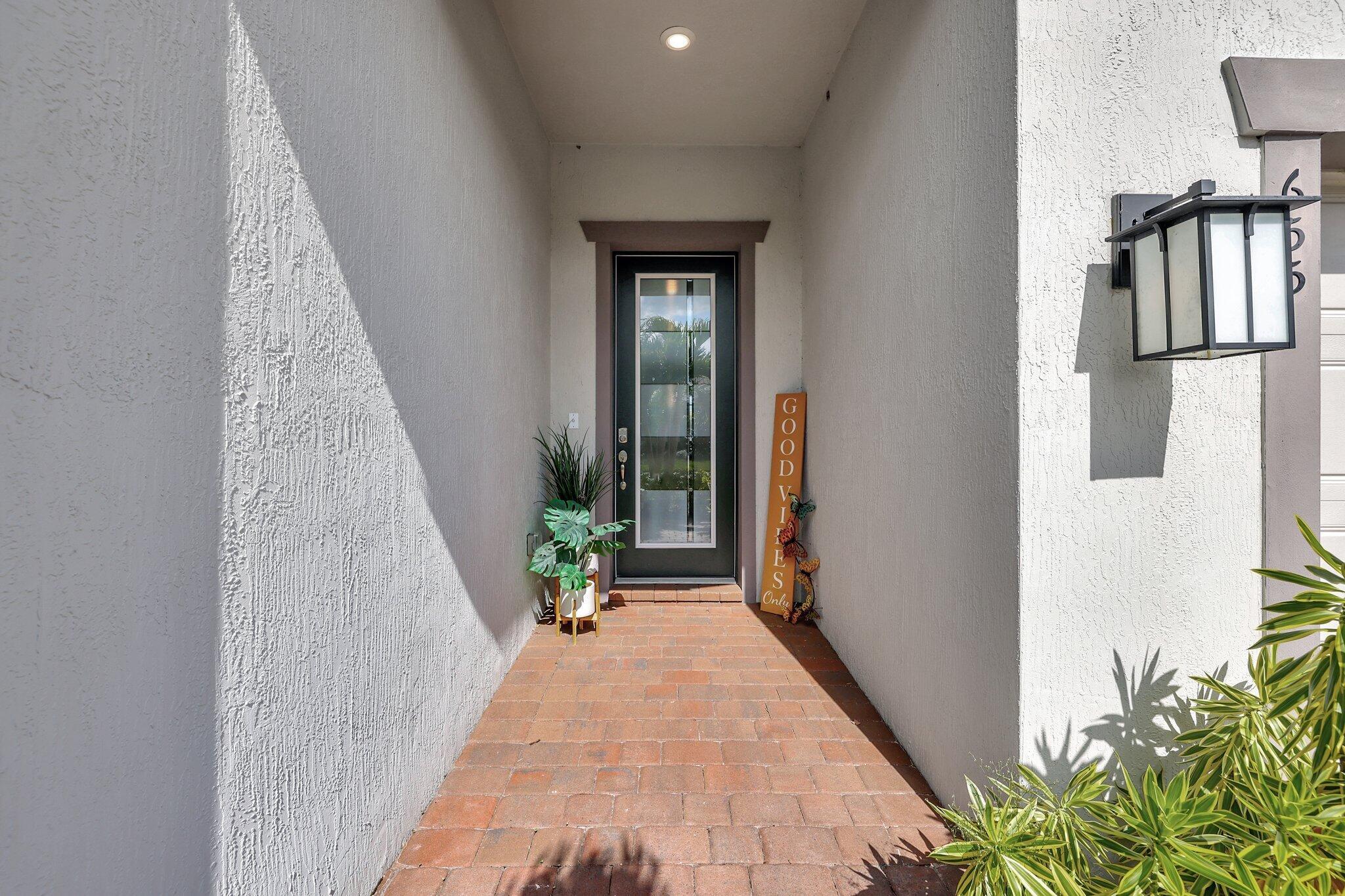 Port St Lucie, Florida, 34984, United States, 3 Bedrooms Bedrooms, ,3 BathroomsBathrooms,Residential,For Sale,1699190