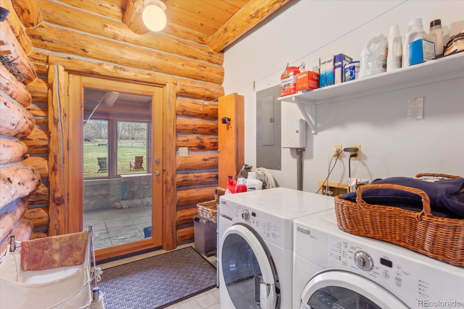 Westcliffe, Colorado, 81252, United States, 4 Bedrooms Bedrooms, ,6 BathroomsBathrooms,Residential,For Sale,1900002