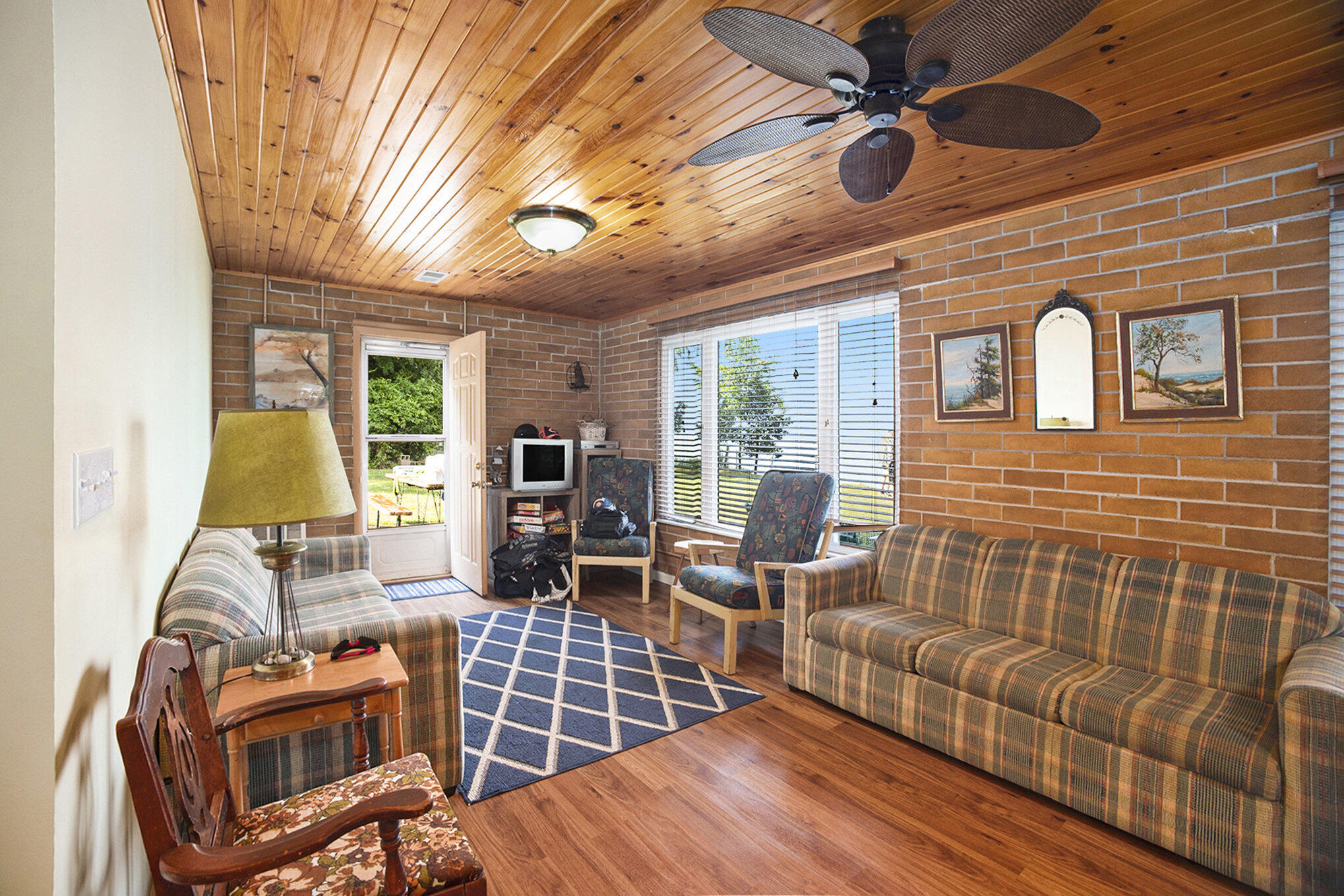 Fennville, Michigan, 49408, United States, 1 Bedroom Bedrooms, ,1 BathroomBathrooms,Residential,For Sale,1976212