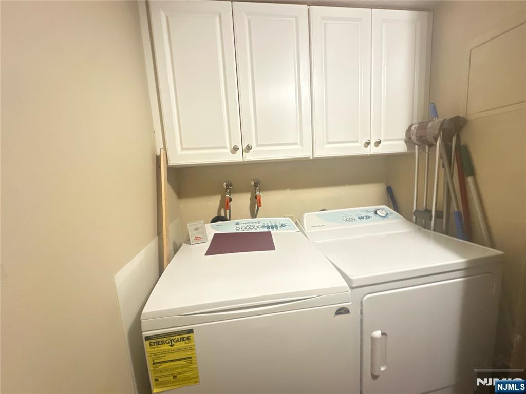 Hackensack, New Jersey, 07601, United States, 2 Bedrooms Bedrooms, ,2 BathroomsBathrooms,Residential,For Sale,1912760