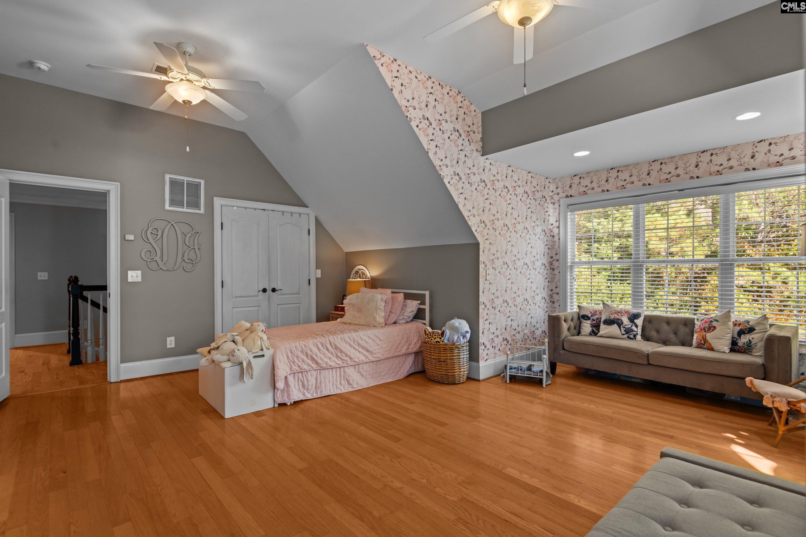 Irmo, South Carolina, 29063, United States, 5 Bedrooms Bedrooms, ,4 BathroomsBathrooms,Residential,For Sale,1990179