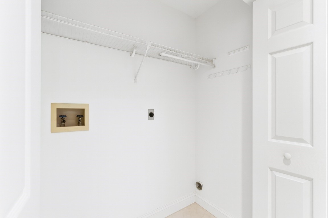 Fernandina Beach, Florida, 32034, United States, 2 Bedrooms Bedrooms, ,2 BathroomsBathrooms,Residential,For Sale,2000330