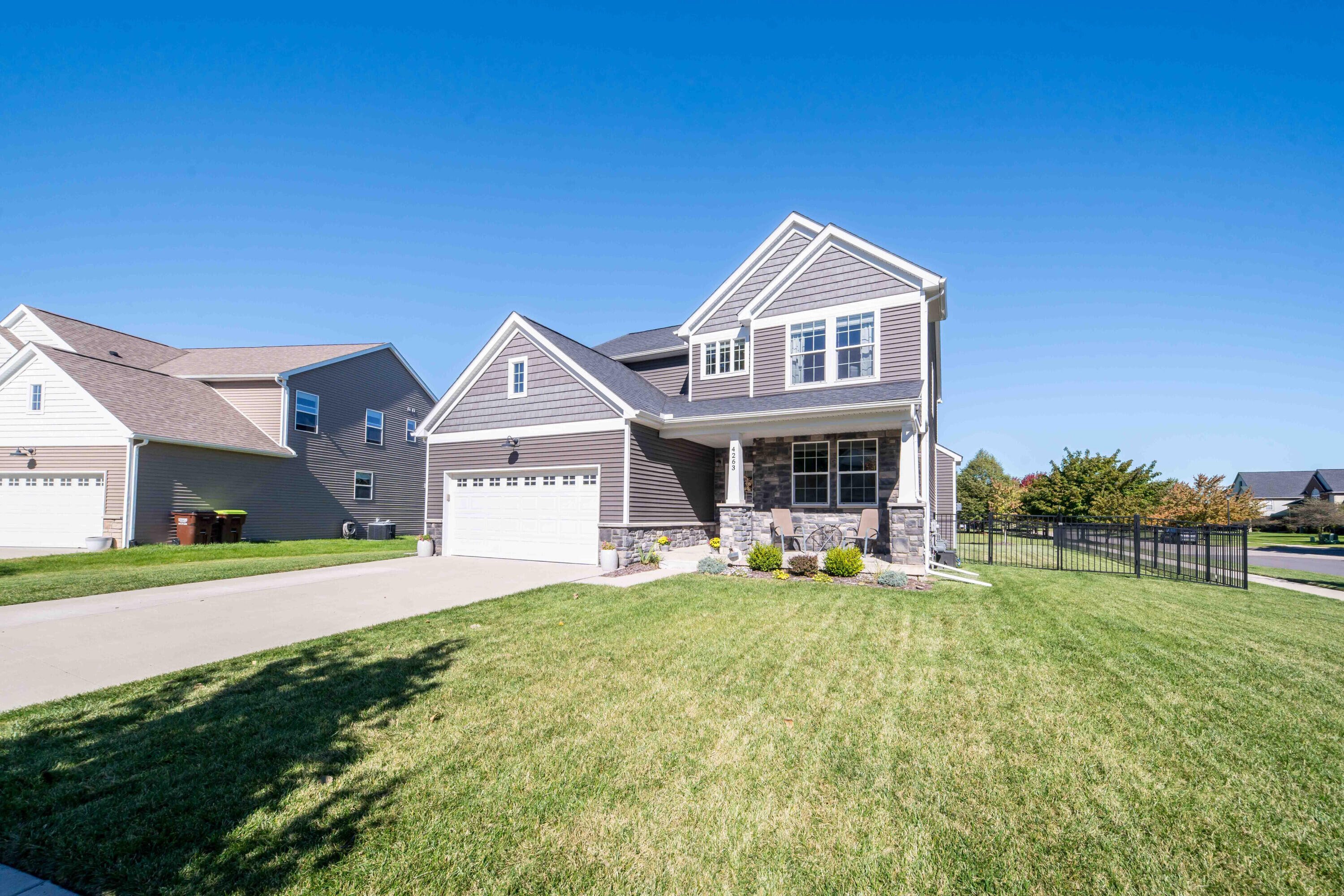 Rolling Meadow Ln, Ypsilanti, MI 48197