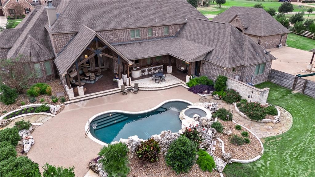 College Station, Texas, 77845, United States, 6 Bedrooms Bedrooms, ,7 BathroomsBathrooms,Residential,For Sale,2000779
