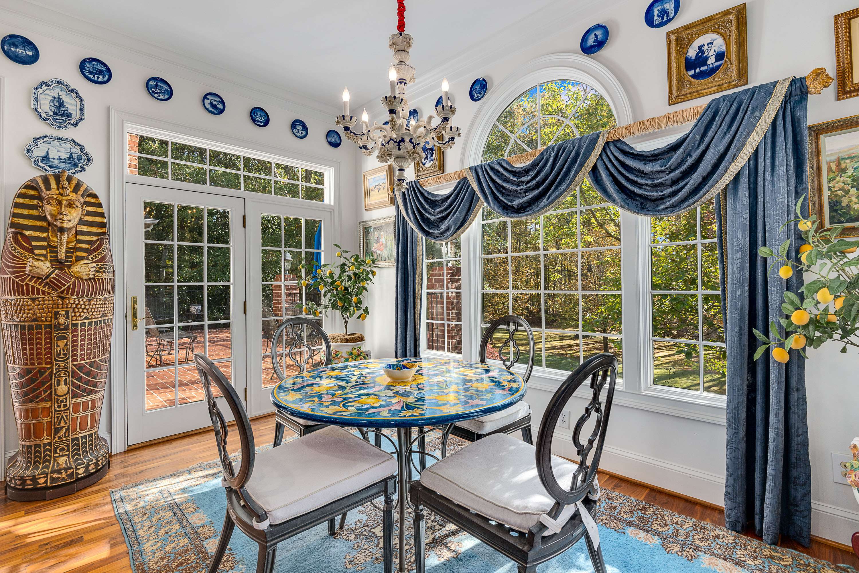  Elegant Georgian Estate on the Golf Course in White Oak Country Club - 物件實景