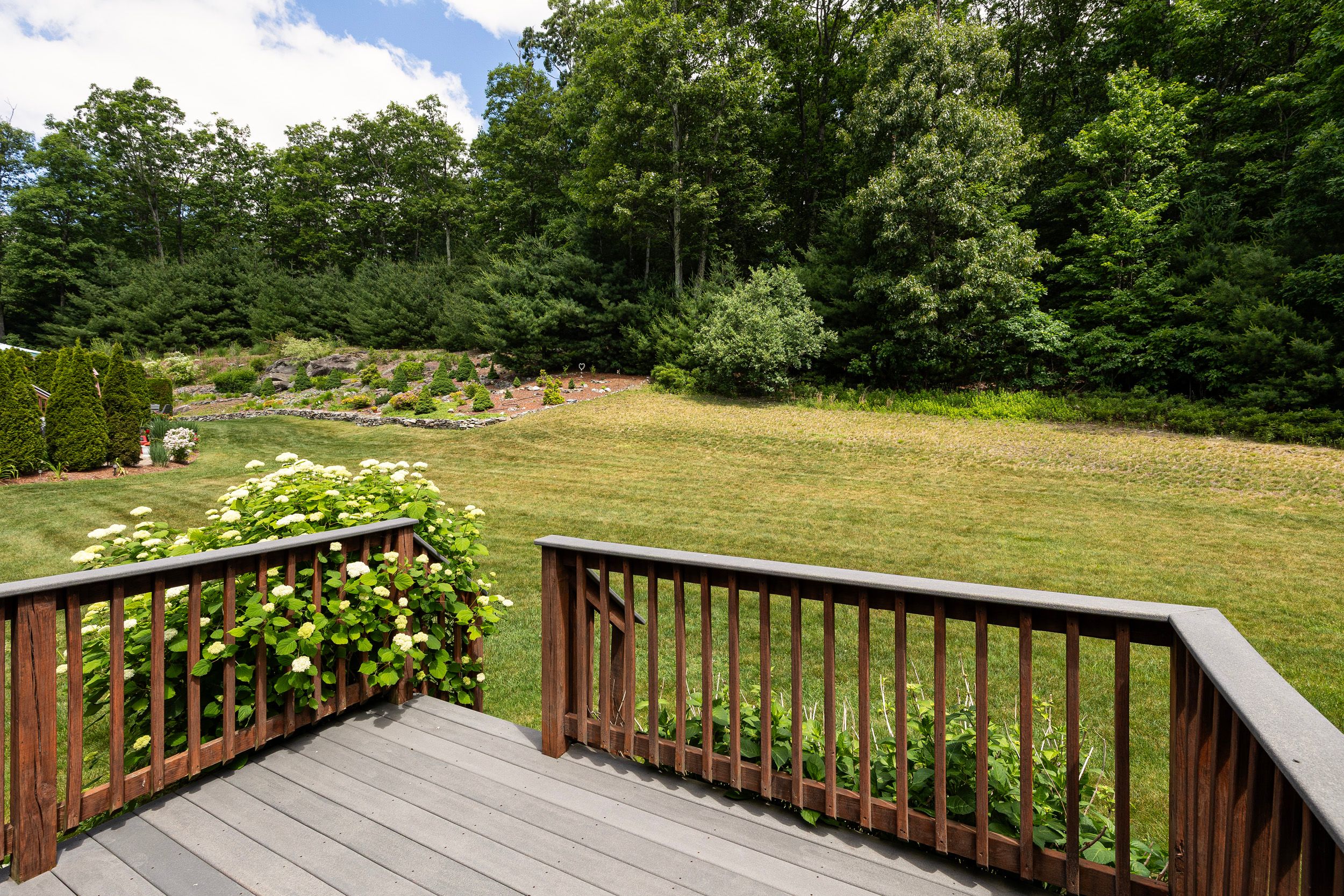  16 Ashton Lane, Millbury, MA 01527 - 物件實景