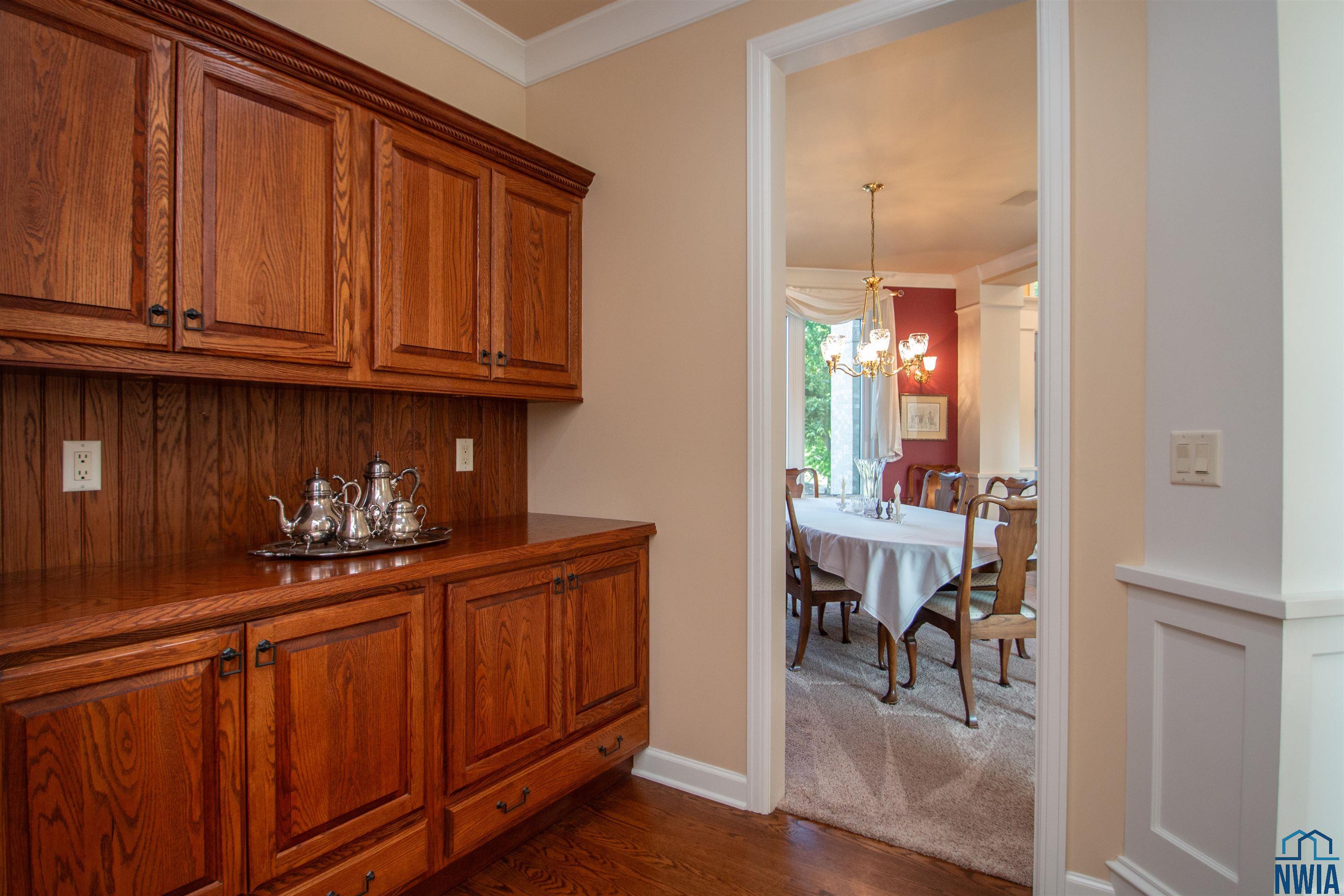 Jefferson, South Dakota, 57038, United States, 5 Bedrooms Bedrooms, ,5 BathroomsBathrooms,Residential,For Sale,2005436