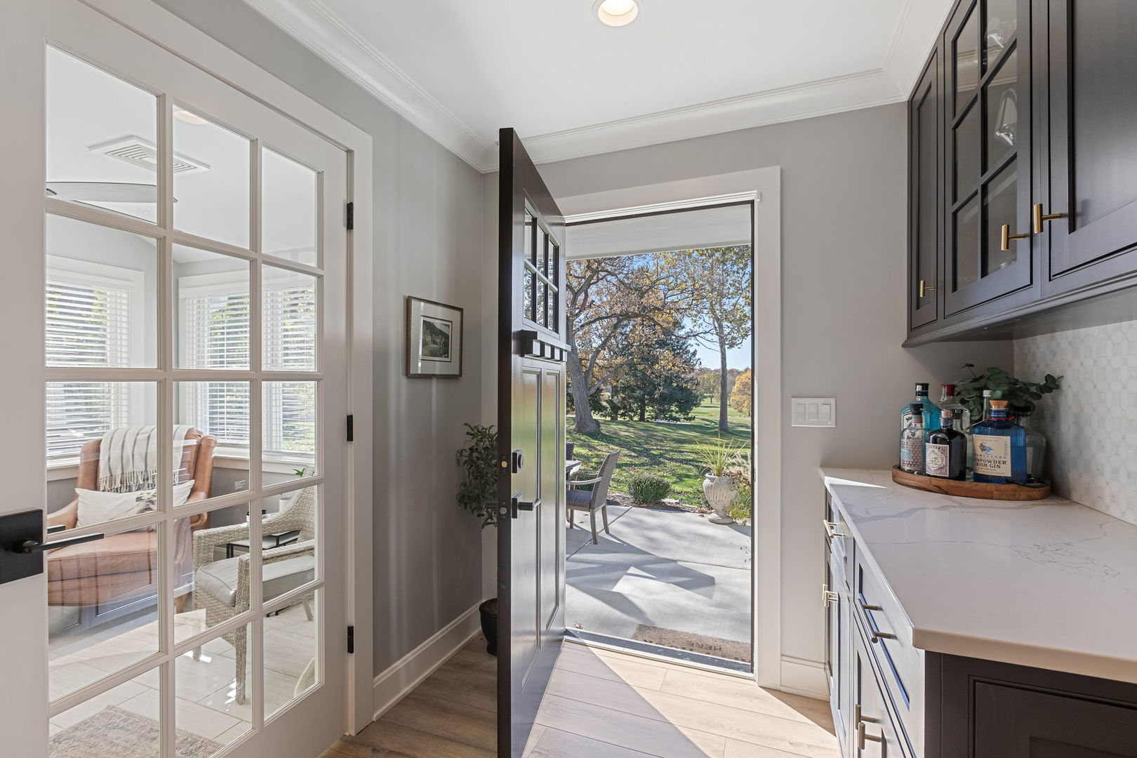 North Barrington, Illinois, 60010, United States, 3 Bedrooms Bedrooms, ,3 BathroomsBathrooms,Residential,For Sale,1987607