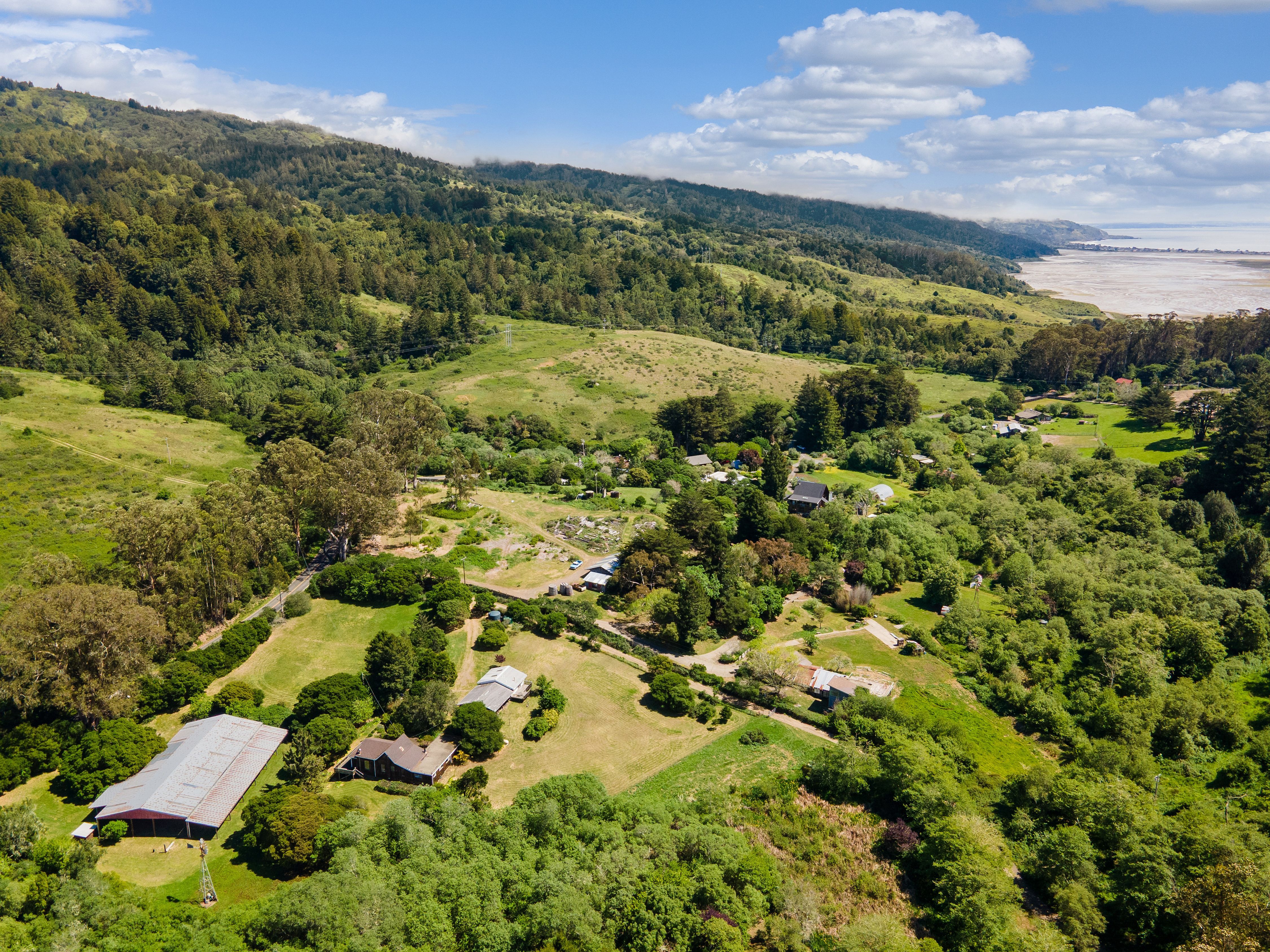  Dogtown Farmhouse - 物件實景