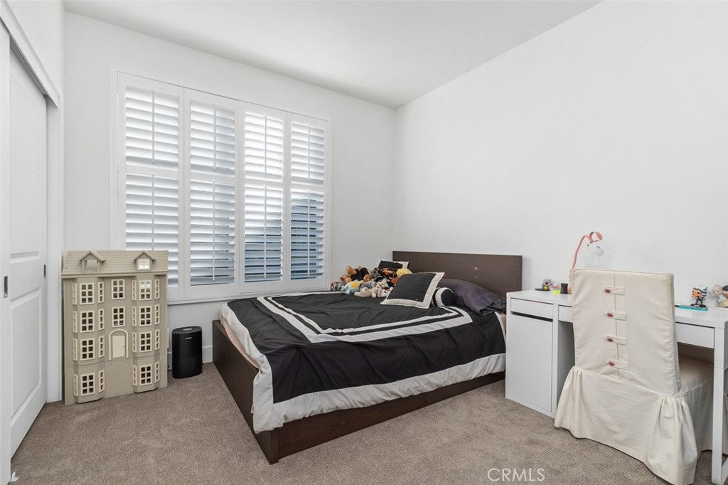 Long Beach, California, 90802, United States, 3 Bedrooms Bedrooms, ,3 BathroomsBathrooms,Residential,For Sale,2002105