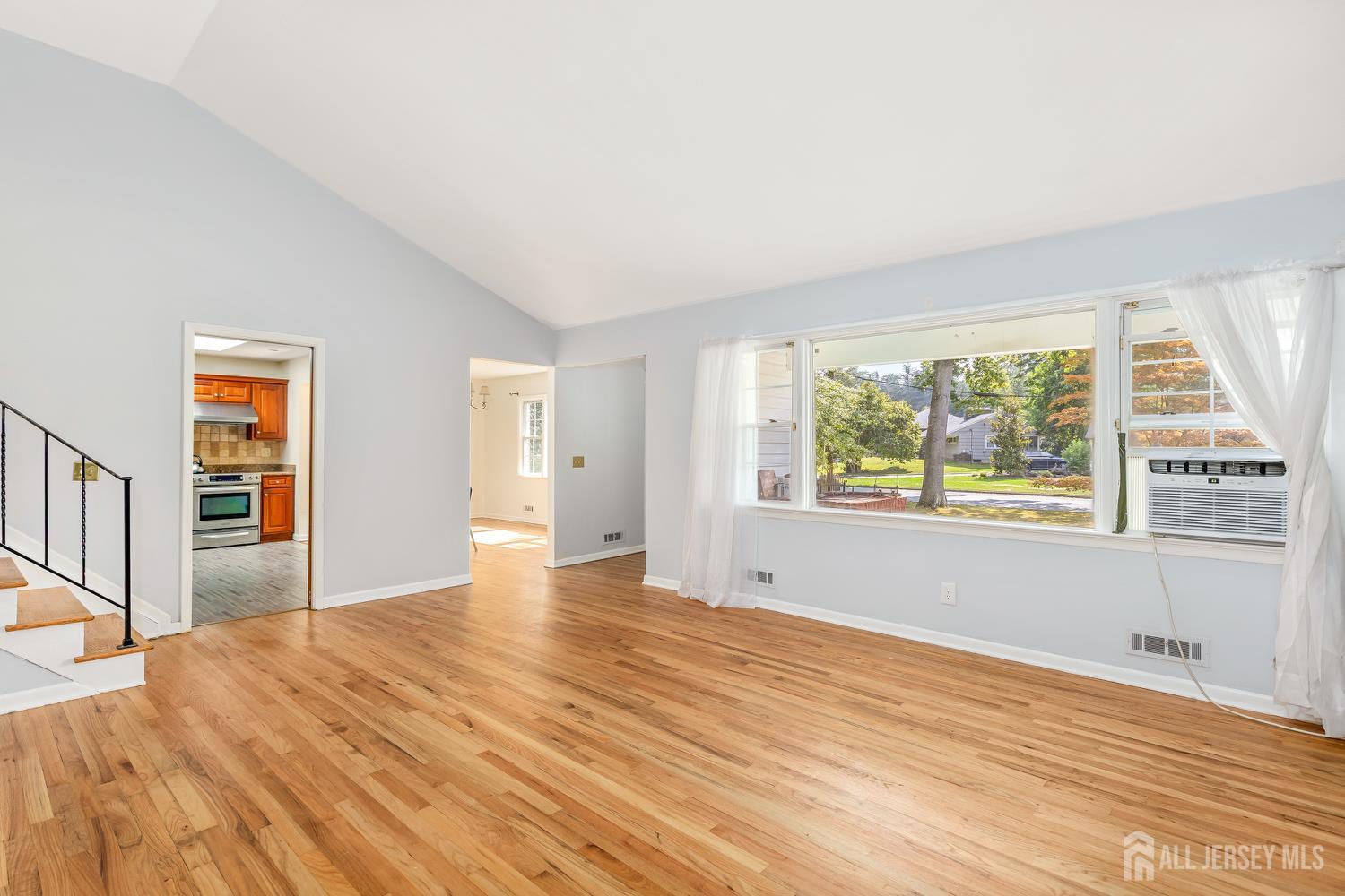 Bound Brook, New Jersey, 08805, United States, 3 Bedrooms Bedrooms, ,3 BathroomsBathrooms,Residential,For Sale,1982142