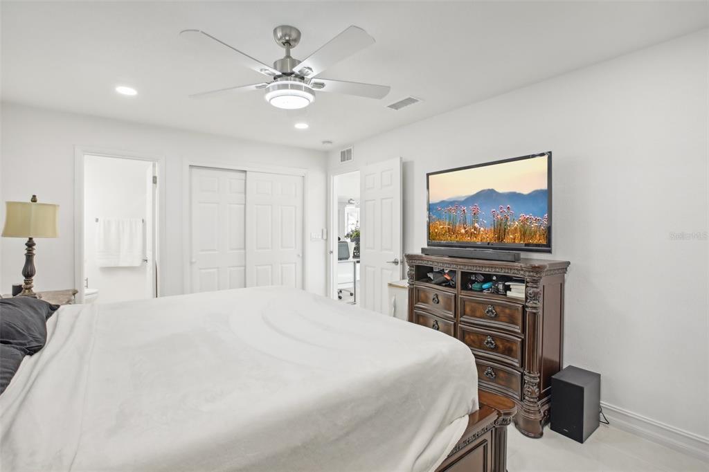 St Petersburg, Florida, 33710, United States, 3 Bedrooms Bedrooms, ,2 BathroomsBathrooms,Residential,For Sale,1849004