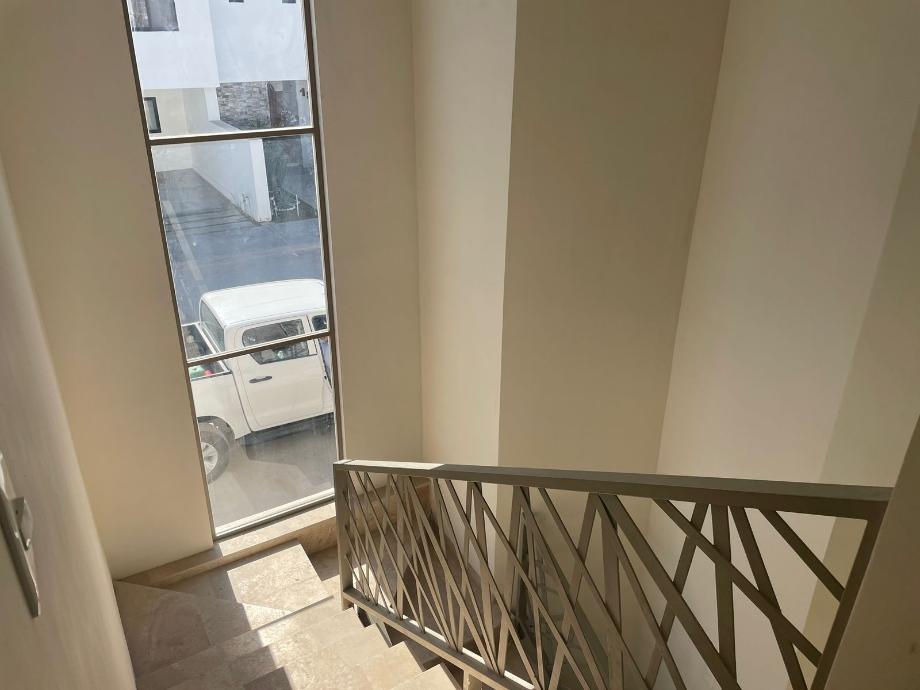 Calle Lobo, Torreón, Coahuila de Zaragoza, 27023, Mexico, 3 Bedrooms Bedrooms, ,3 BathroomsBathrooms,Residential,For Sale,Calle Lobo,1672111