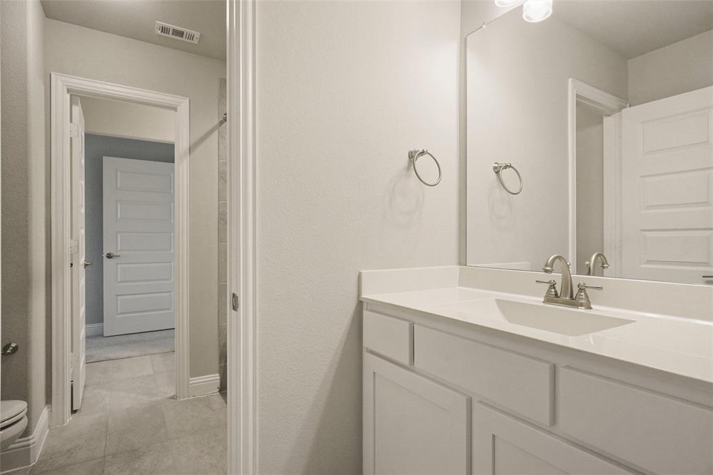 Irving, Texas, 75038, United States, 4 Bedrooms Bedrooms, ,4 BathroomsBathrooms,Residential,For Sale,1980038