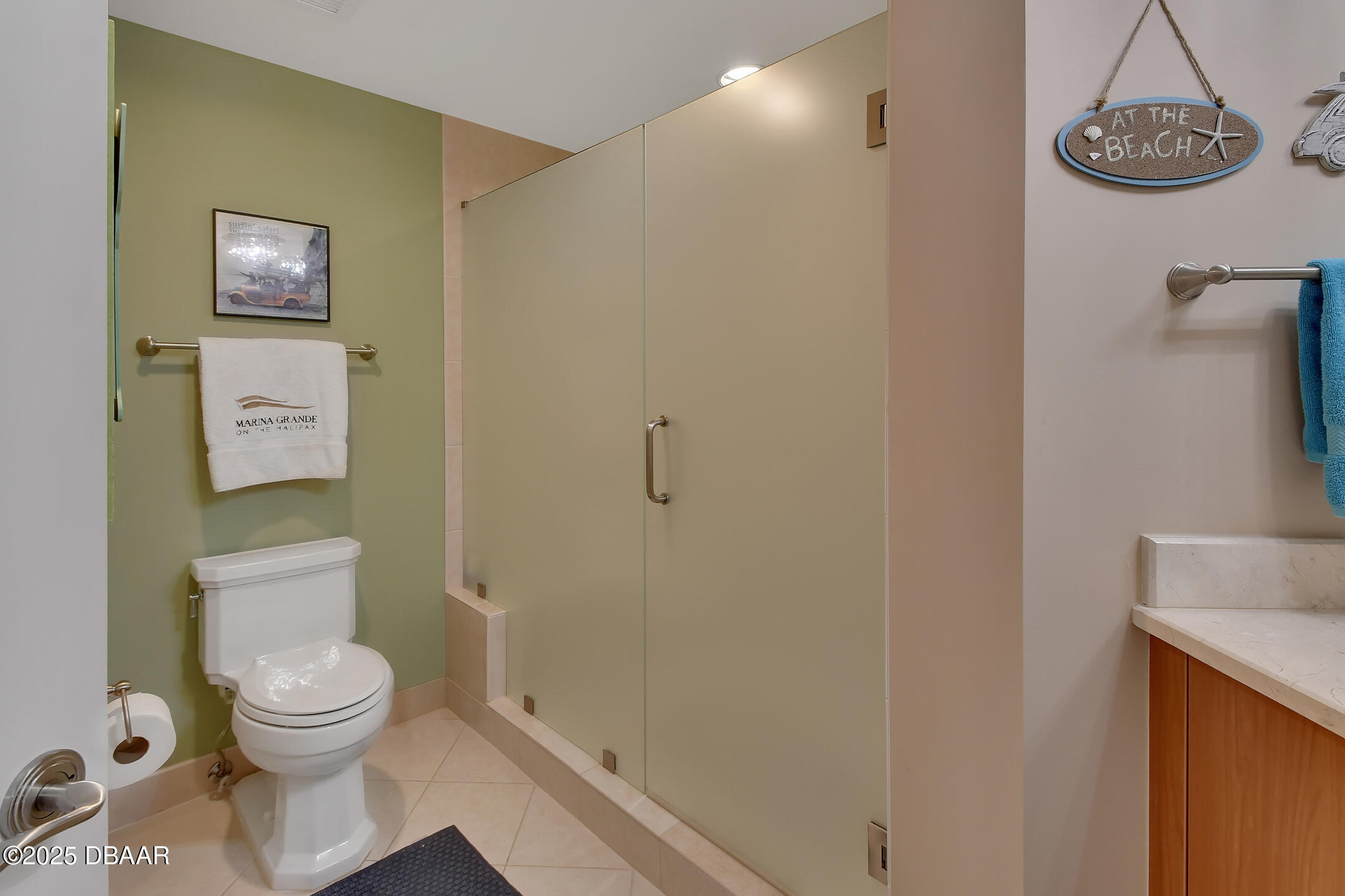 Holly Hill, Florida, 32117, United States, 3 Bedrooms Bedrooms, ,3 BathroomsBathrooms,Residential,For Sale,1819138