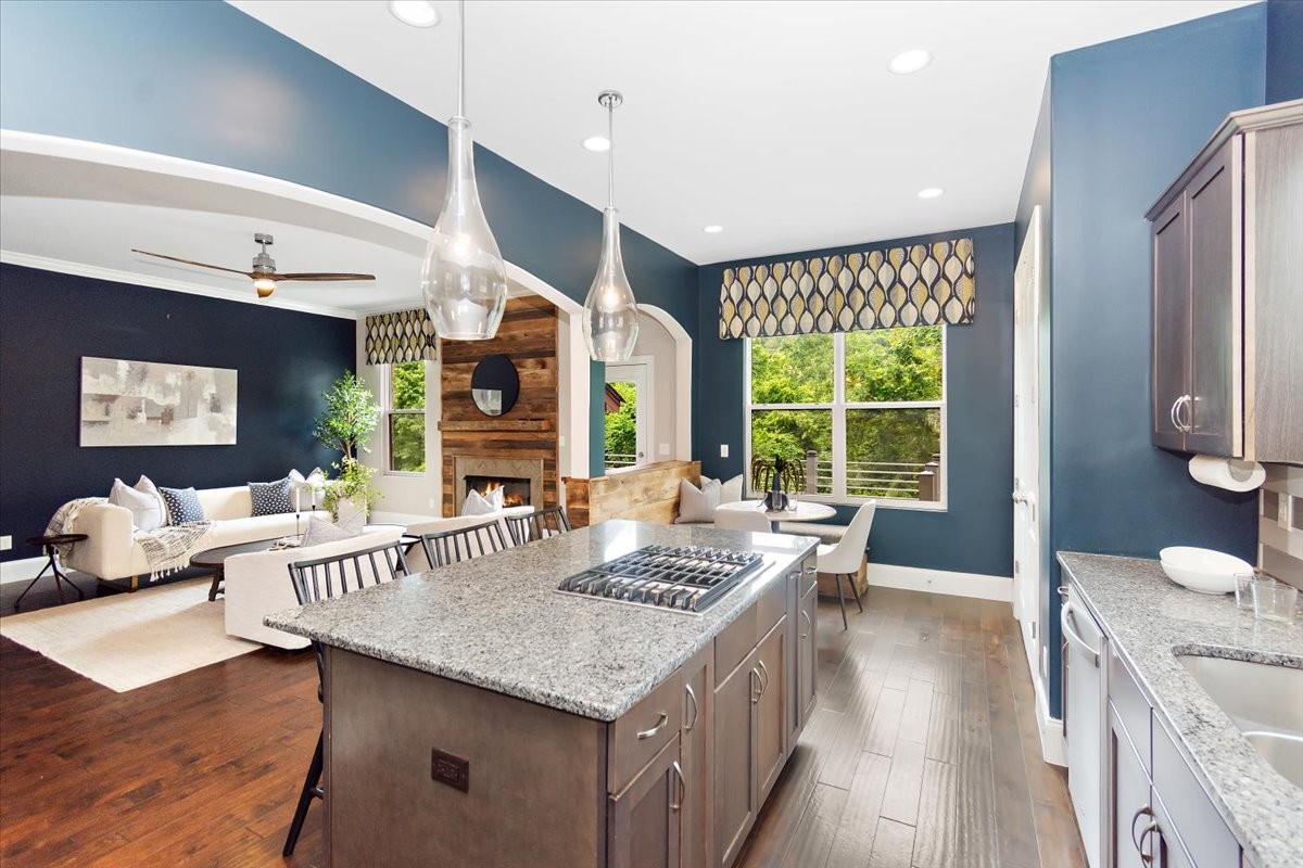 Nashville, Tennessee, 37209, United States, 4 Bedrooms Bedrooms, ,4 BathroomsBathrooms,Residential,For Sale,1827878