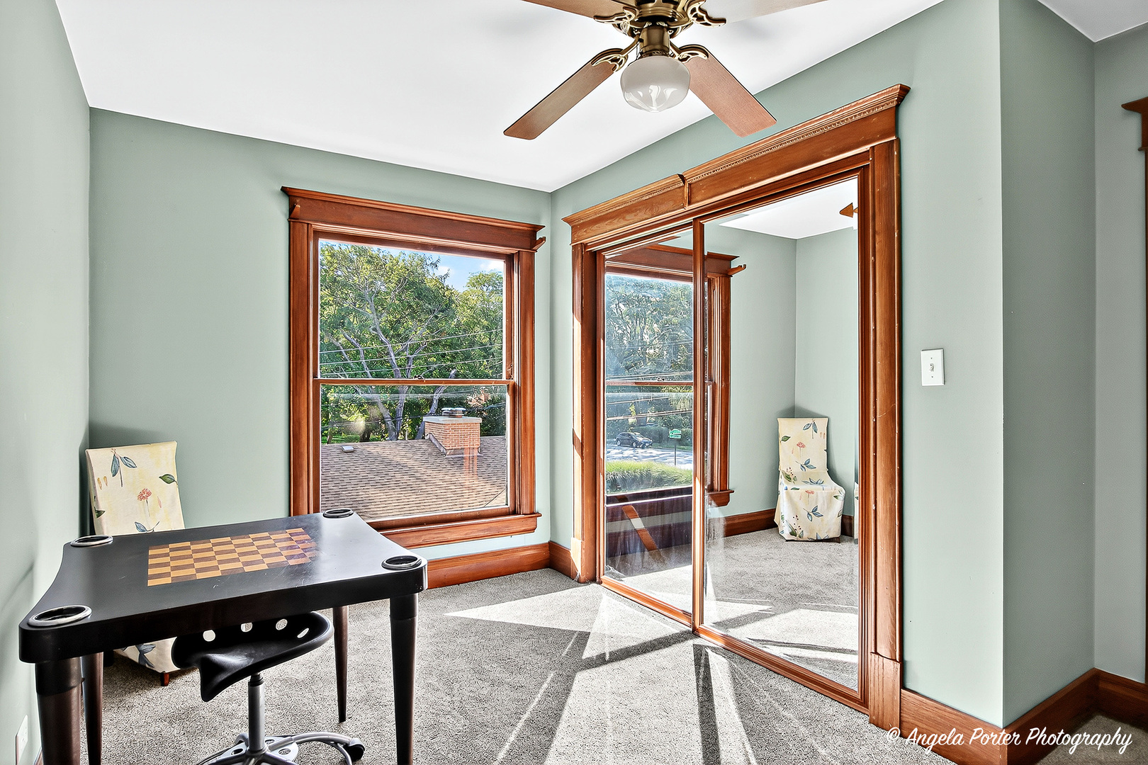 Crystal Lake, Illinois, 60014, United States, 4 Bedrooms Bedrooms, ,2 BathroomsBathrooms,Residential,For Sale,1982746