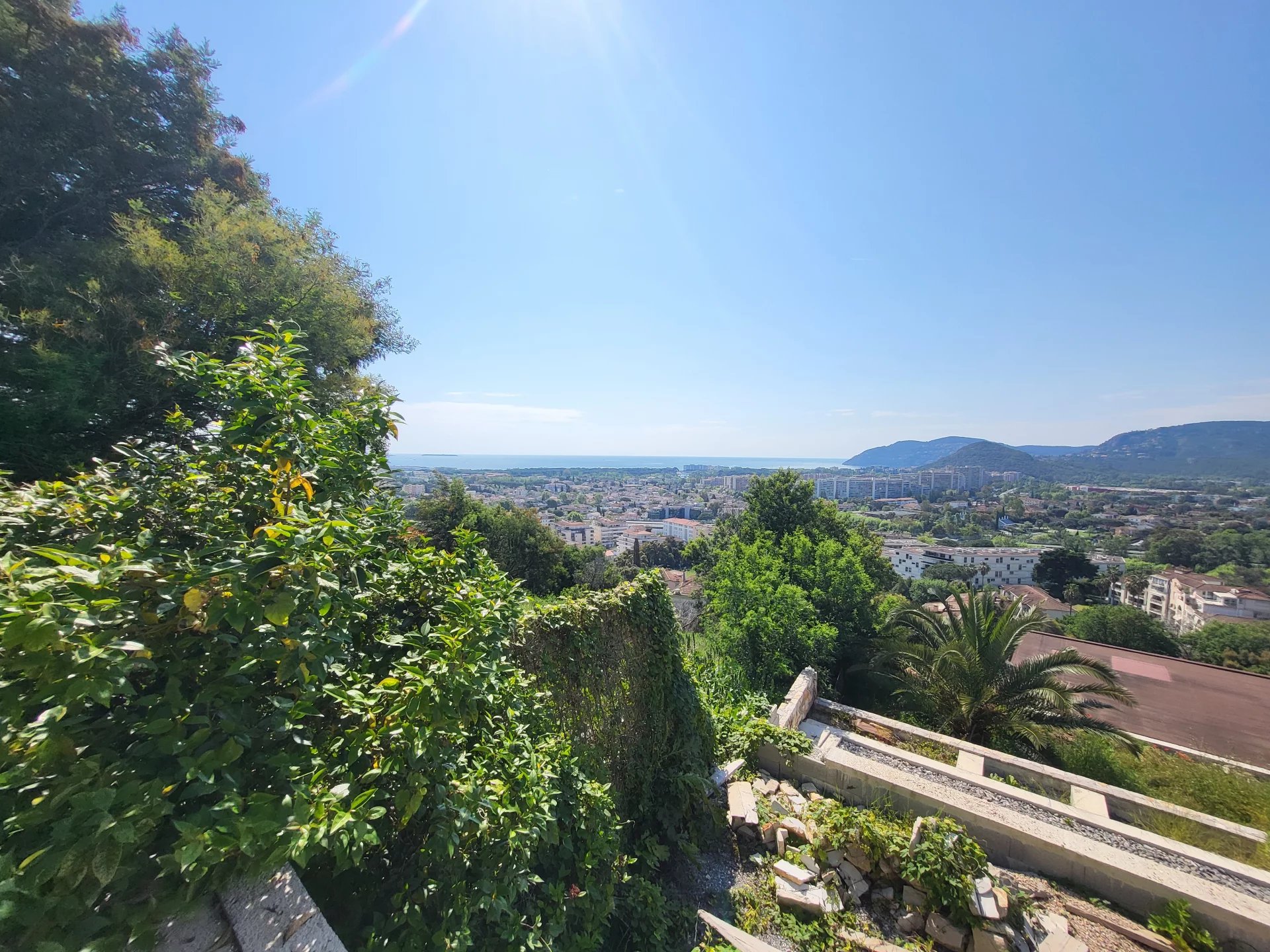 Mandelieu-la-Napoule, Provence-Alpes-Côte d’Azur, 06210, FR, ,Land,For Sale,1804119