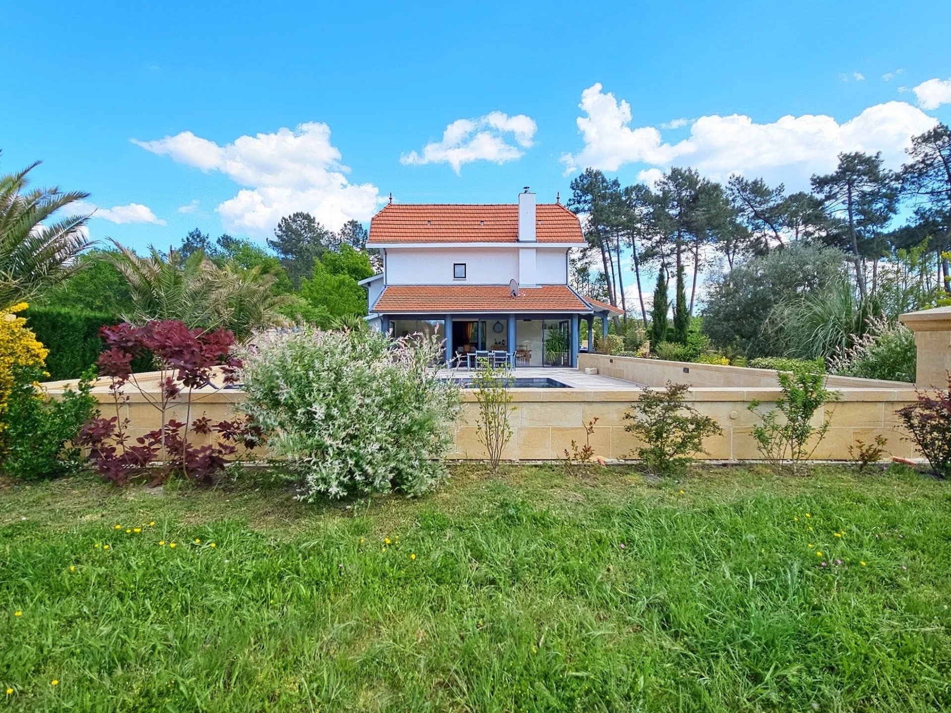 Sanguinet, New Aquitaine, 40460, FR, 5 Bedrooms Bedrooms, ,3 BathroomsBathrooms,Residential,For Sale,1793699