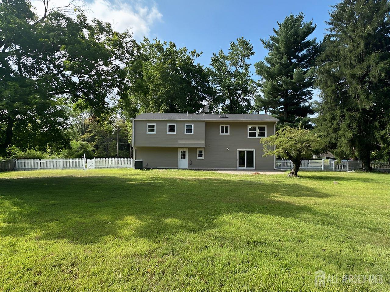 West Windsor, New Jersey, 08550, United States, 5 Bedrooms Bedrooms, ,3 BathroomsBathrooms,Residential,For Sale,1981003