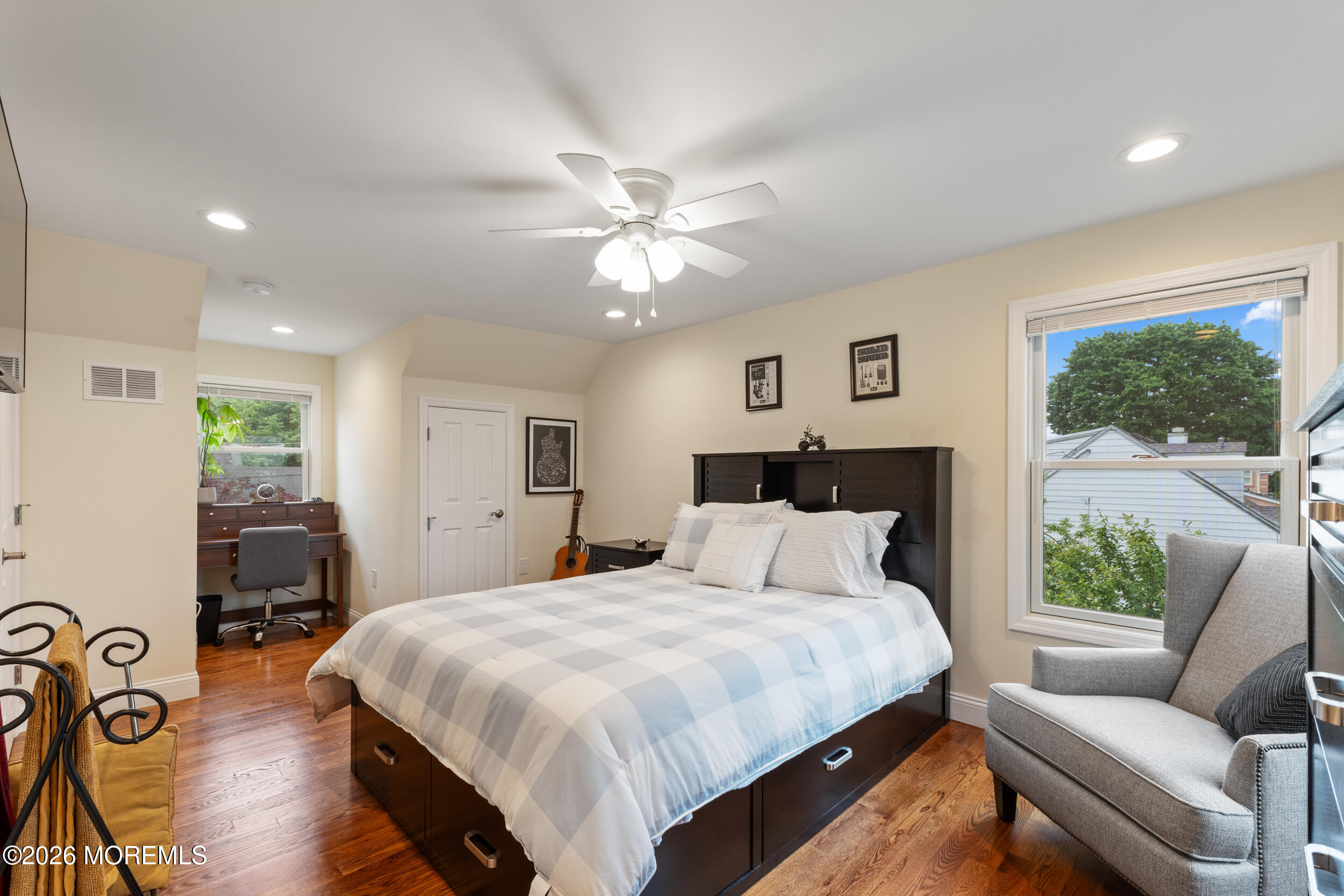 East Brunswick, New Jersey, 08816, United States, 4 Bedrooms Bedrooms, ,3 BathroomsBathrooms,Residential,For Sale,2049149