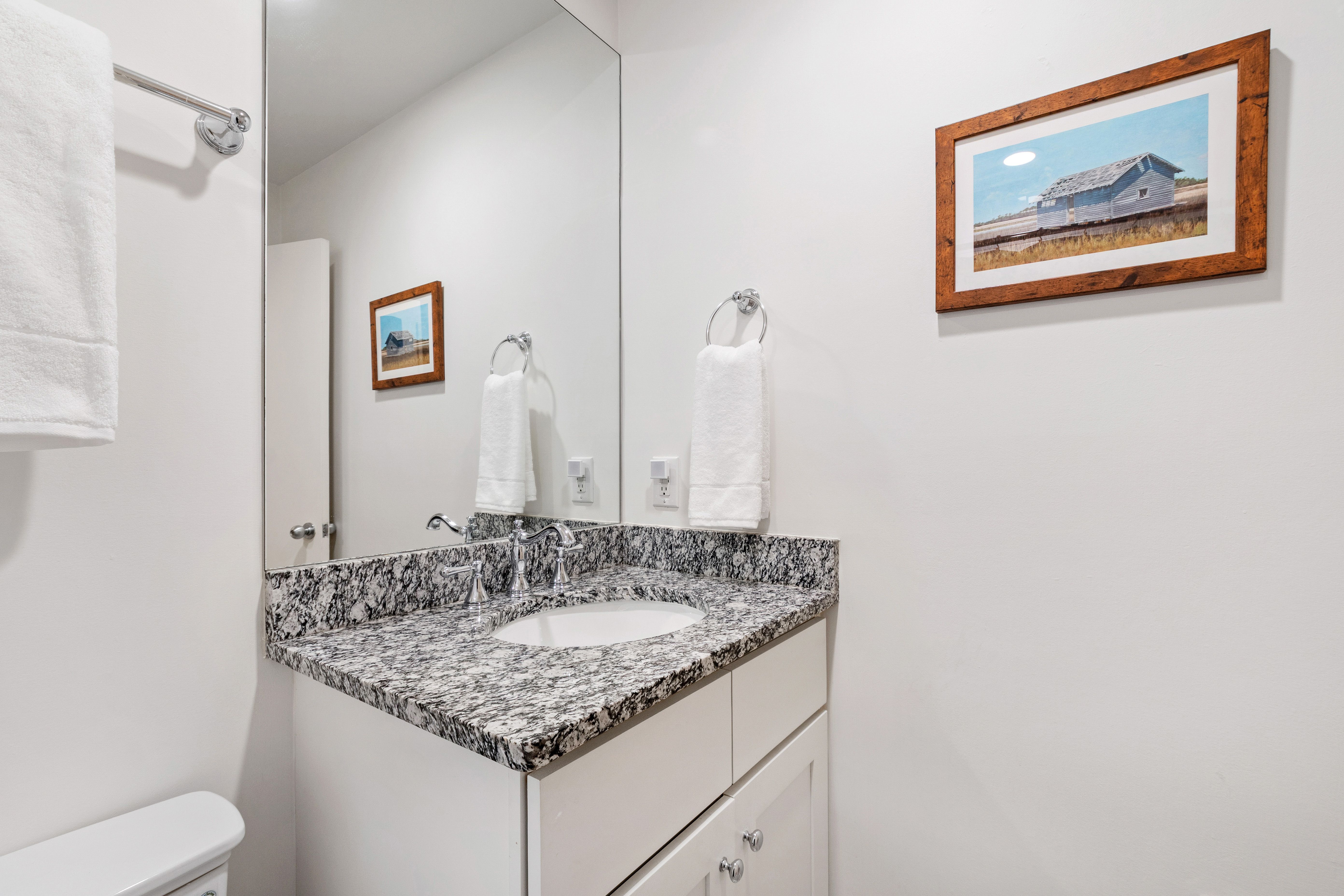  908 Brookwood Drive, Raleigh, NC, 27607 - 物件實景