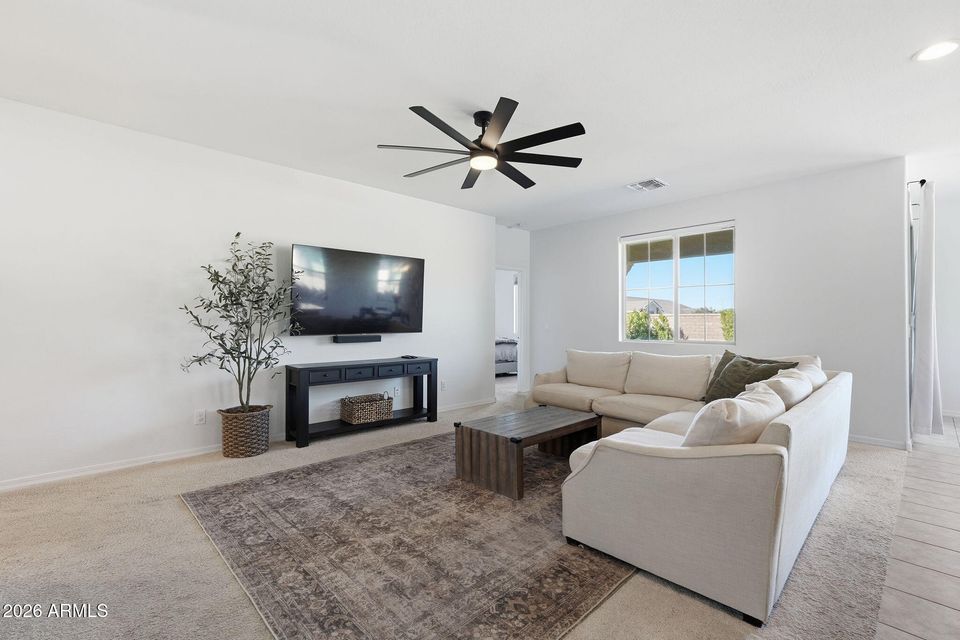 Queen Creek, Arizona, 85142, United States, 3 Bedrooms Bedrooms, ,2 BathroomsBathrooms,Residential,For Sale,2012024