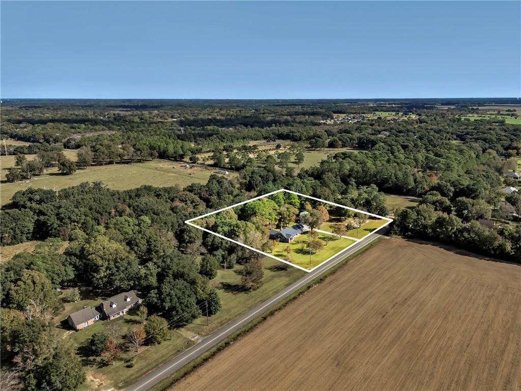 Grand Bay, Alabama, 36541, United States, 5 Bedrooms Bedrooms, ,3 BathroomsBathrooms,Residential,For Sale,2000990