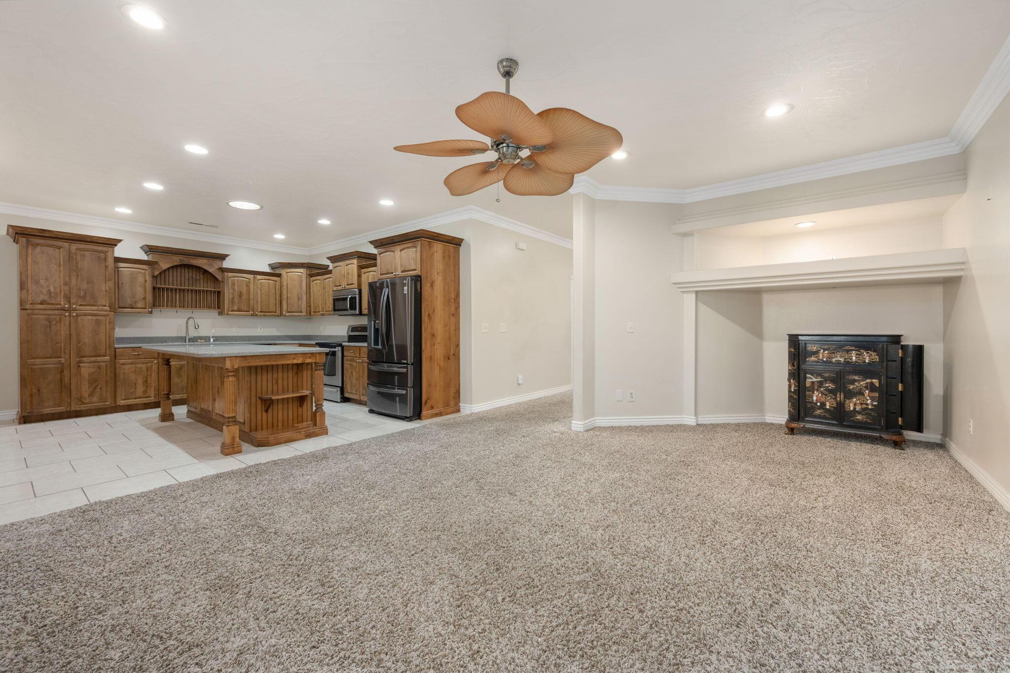 Hurricane, Utah, 84737, United States, 2 Bedrooms Bedrooms, ,3 BathroomsBathrooms,Residential,For Sale,1842468