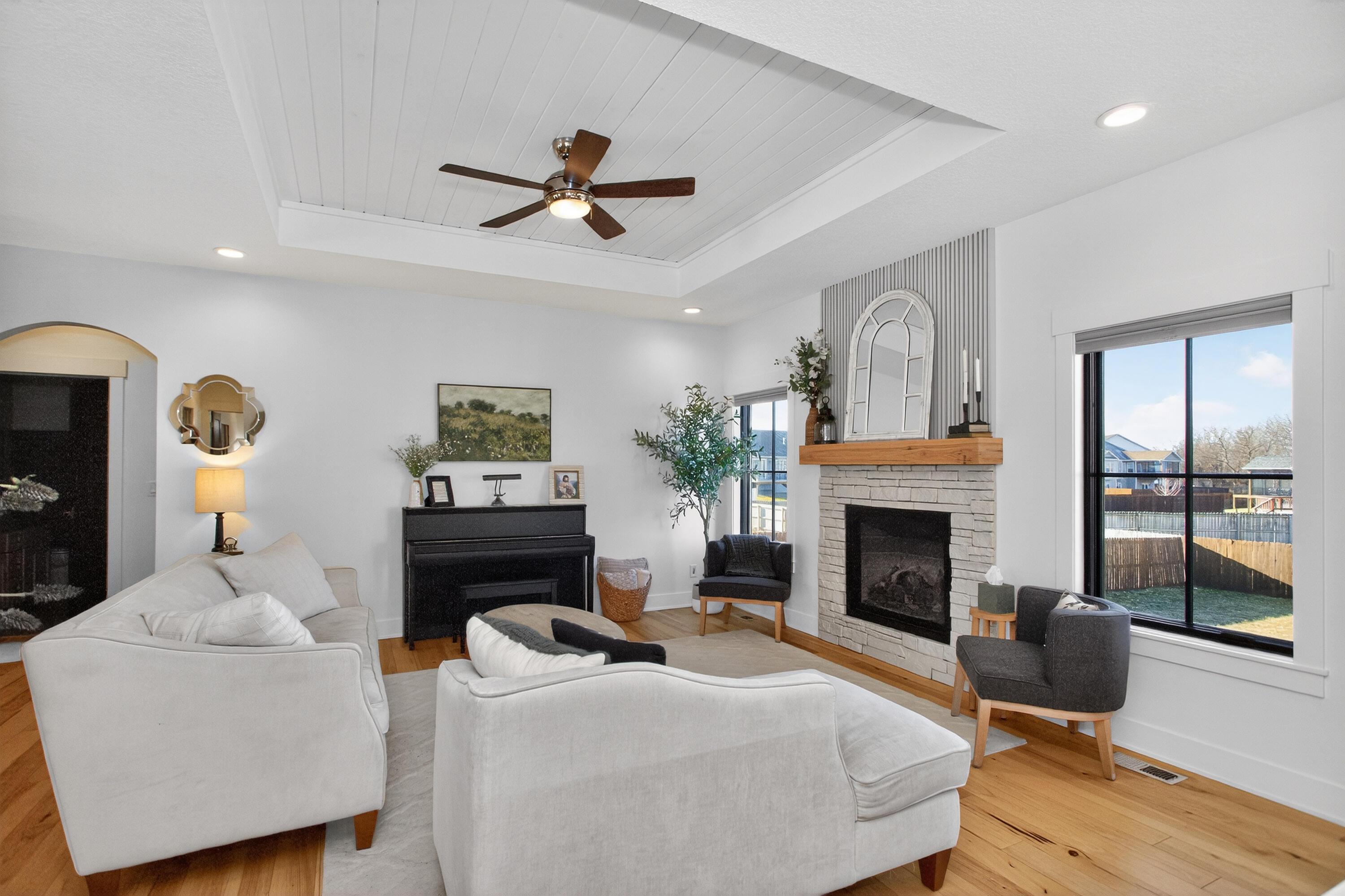 Gilbert, Iowa, 50105, United States, 5 Bedrooms Bedrooms, ,3 BathroomsBathrooms,Residential,For Sale,2008558