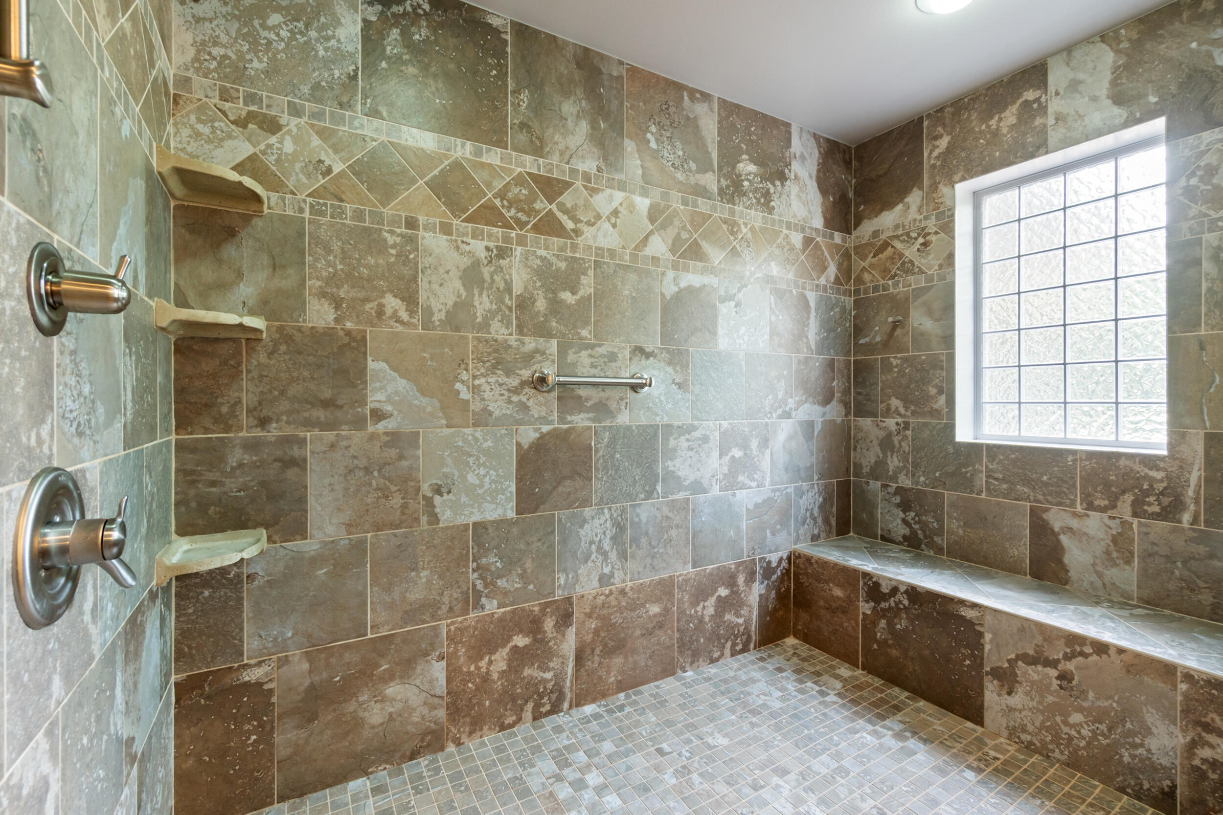 Jerome, Michigan, 49249, United States, 4 Bedrooms Bedrooms, ,3 BathroomsBathrooms,Residential,For Sale,1924396