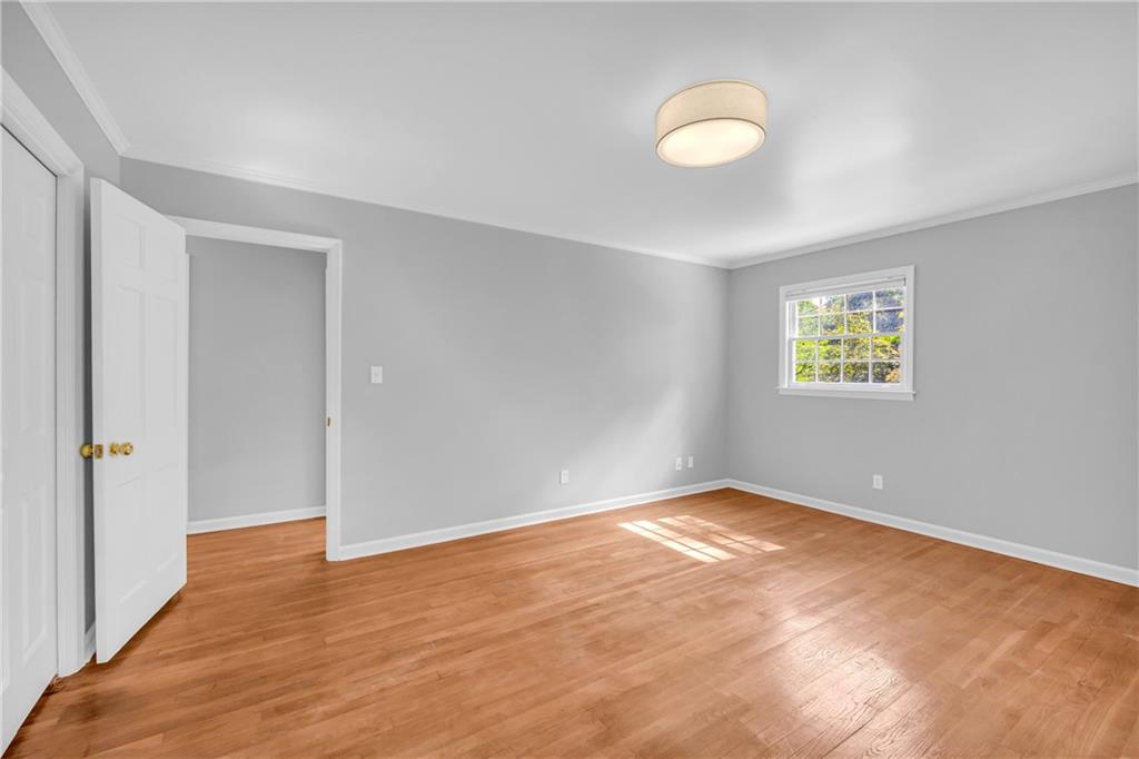 Dunwoody, Georgia, 30338, United States, 4 Bedrooms Bedrooms, ,3 BathroomsBathrooms,Residential,For Sale,1931149