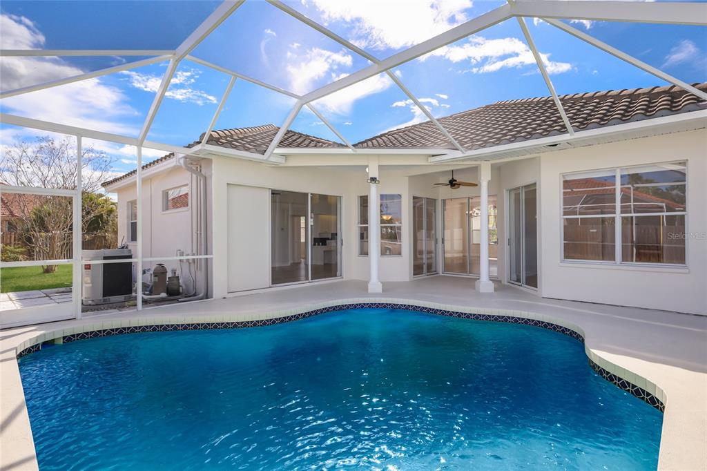 Sarasota, Florida, 34243, United States, 3 Bedrooms Bedrooms, ,2 BathroomsBathrooms,Residential,For Sale,1989326