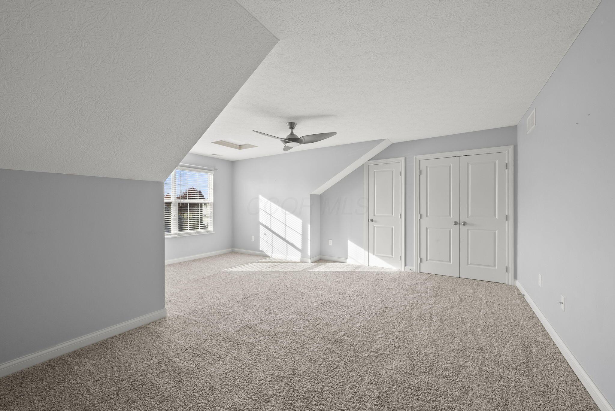 Powell, Ohio, 43065, United States, 5 Bedrooms Bedrooms, ,5 BathroomsBathrooms,Residential,For Sale,1988967