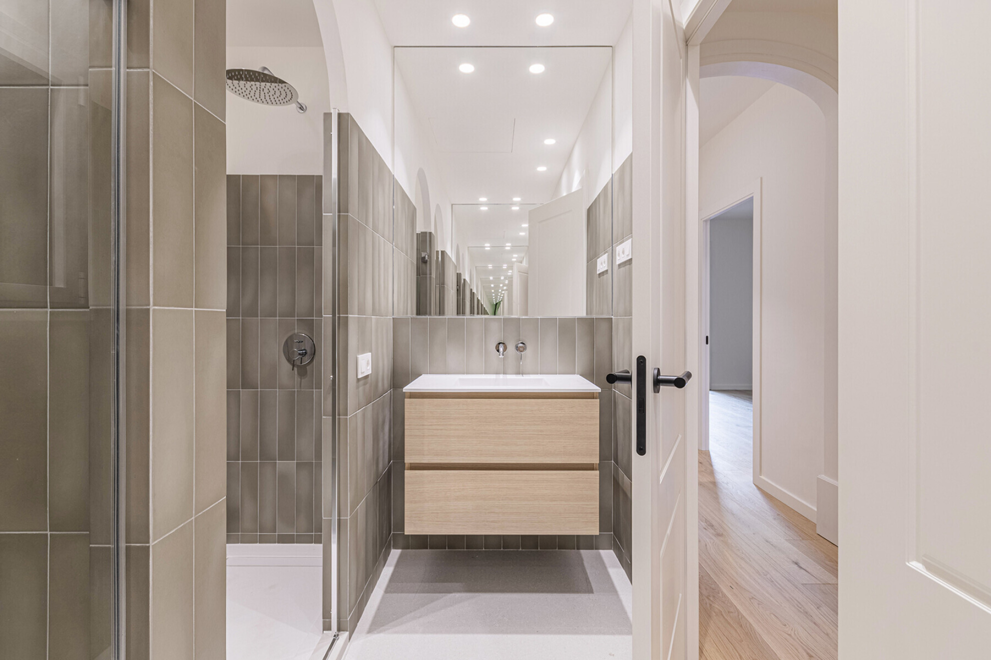  Elegant refurbished 5 bedroom apartment with terrace in Galvany - 物件實景