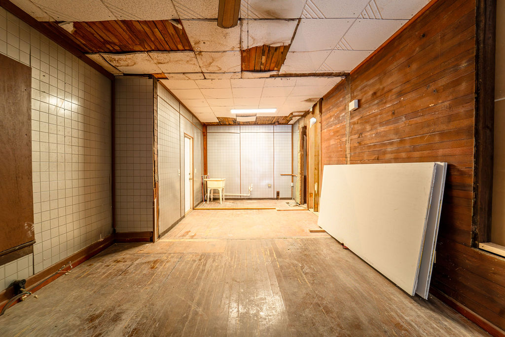 Pensacola, Florida, 32502, United States, 3 Bedrooms Bedrooms, ,2 BathroomsBathrooms,Residential,For Sale,1979545