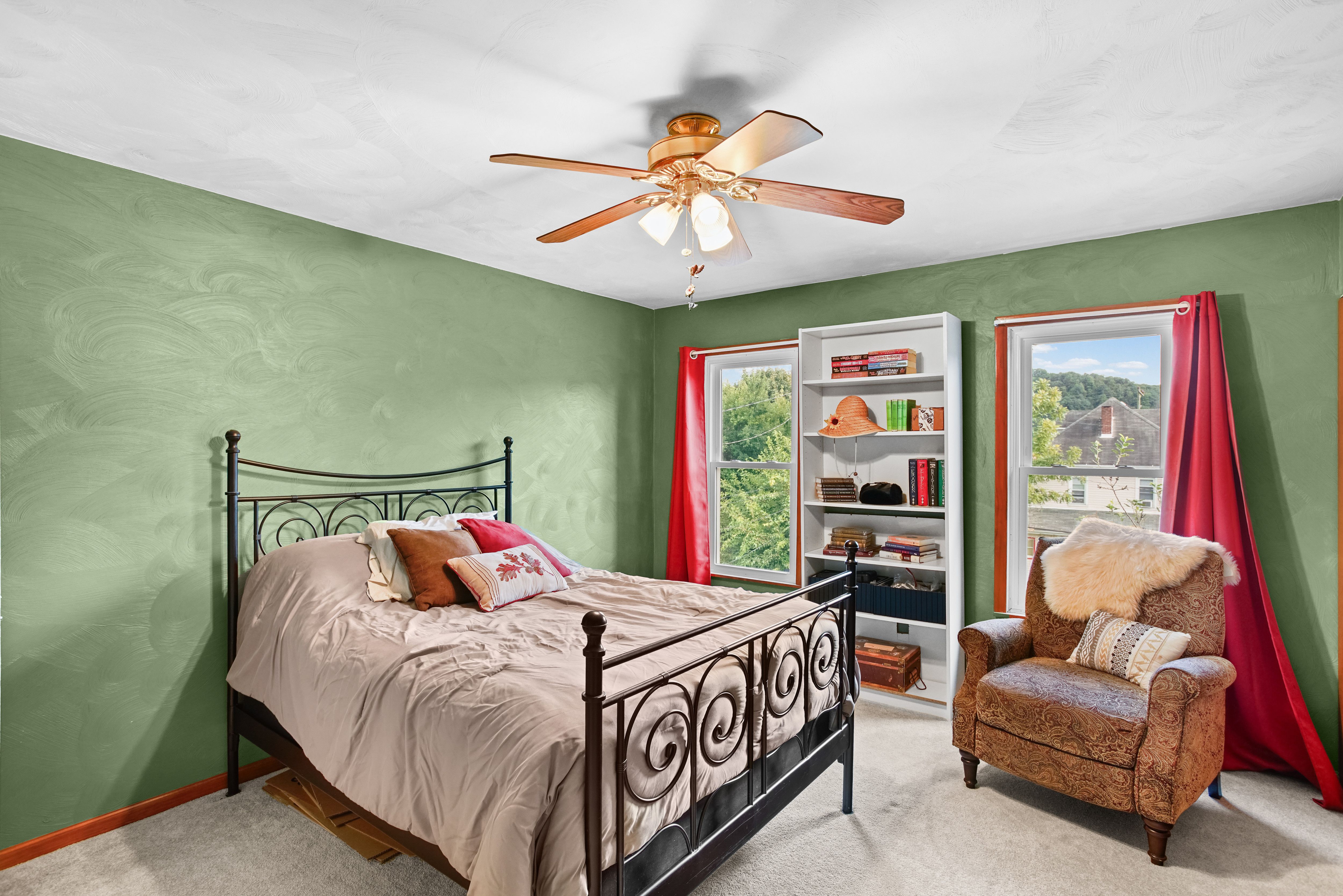  925 Walnut Street, Springdale, PA 15221 - 物件實景