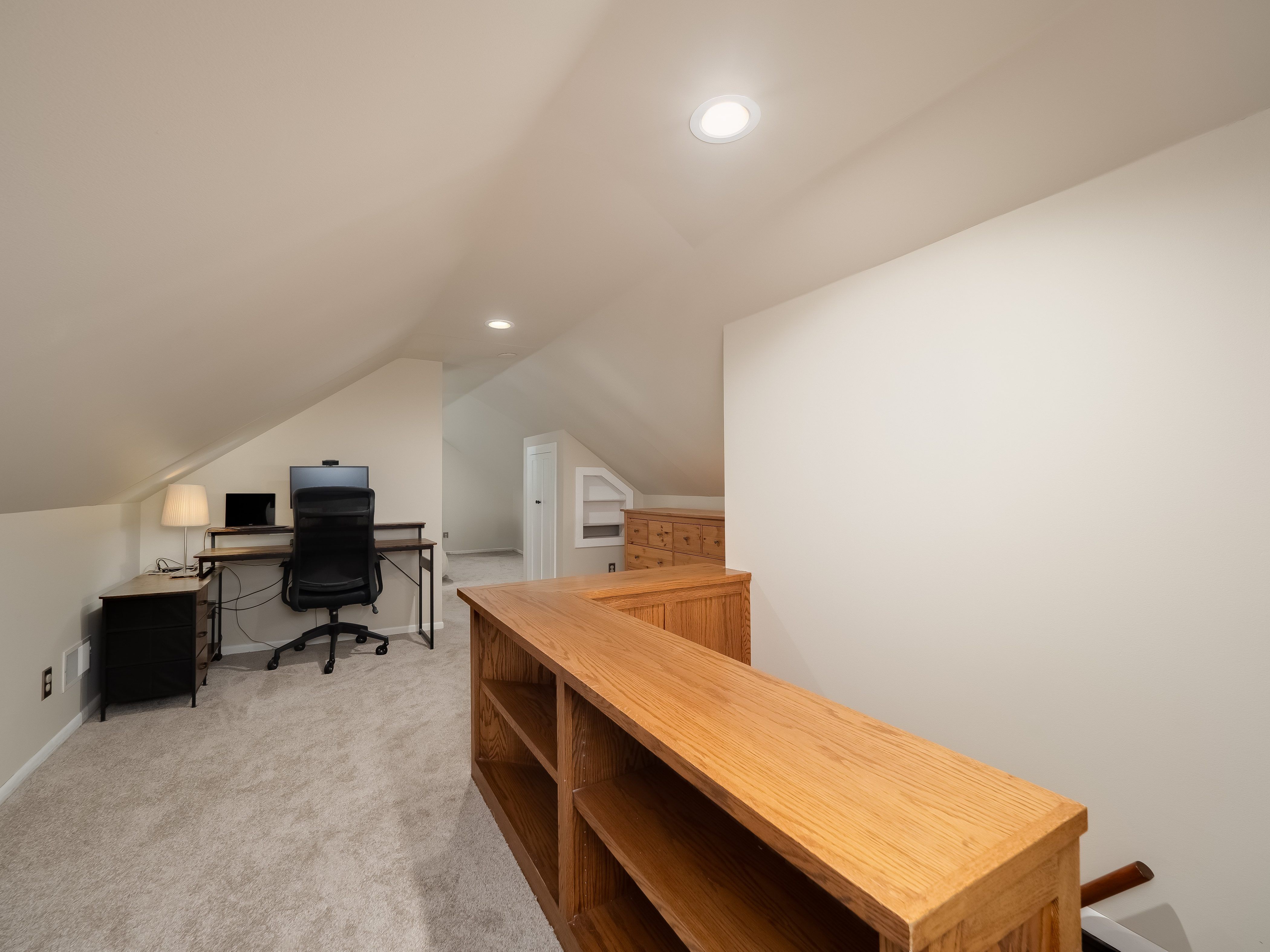  Renovated Lynnhurst Charmer Near Minnehaha Parkway - 物件實景
