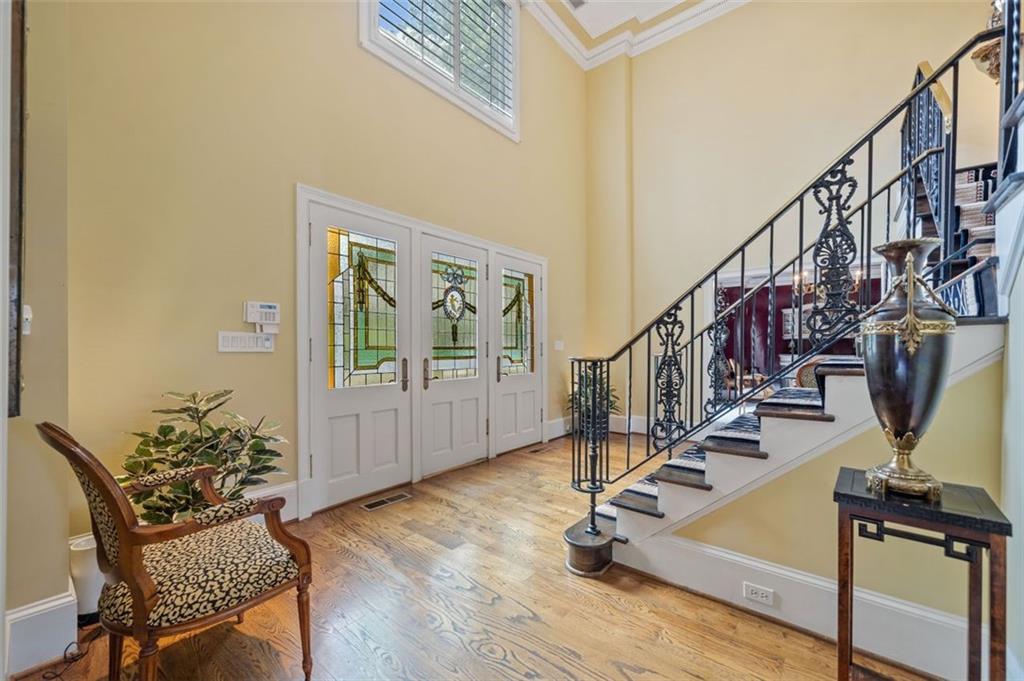 Marietta, Georgia, 30067, United States, 5 Bedrooms Bedrooms, ,5 BathroomsBathrooms,Residential,For Sale,1827290