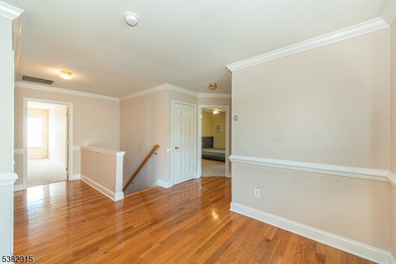 Washington Boro, New Jersey, 07882, United States, 4 Bedrooms Bedrooms, ,3 BathroomsBathrooms,Residential,For Sale,1947065
