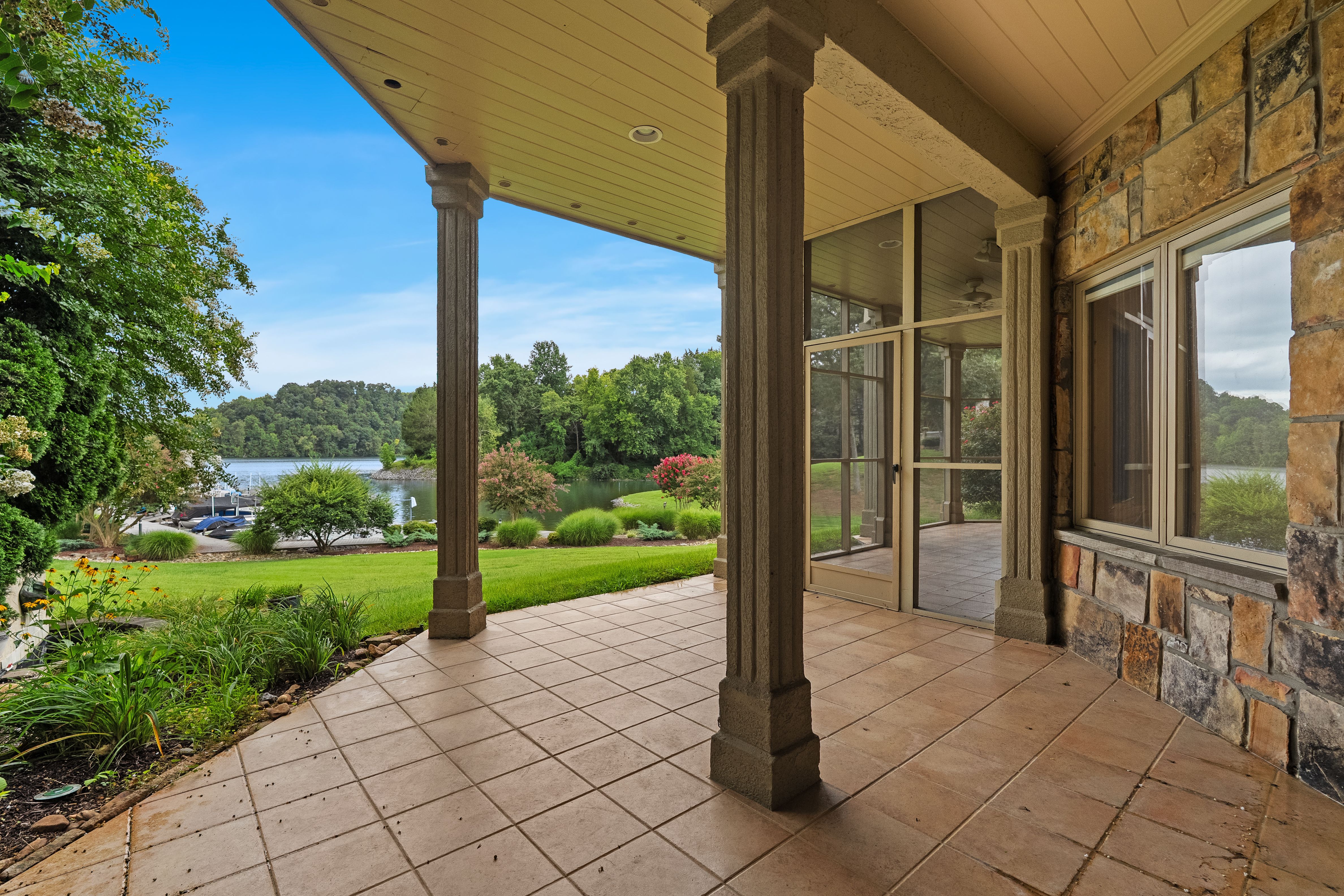  8506 River Club Way, Knoxville, TN 37922 - 物件實景