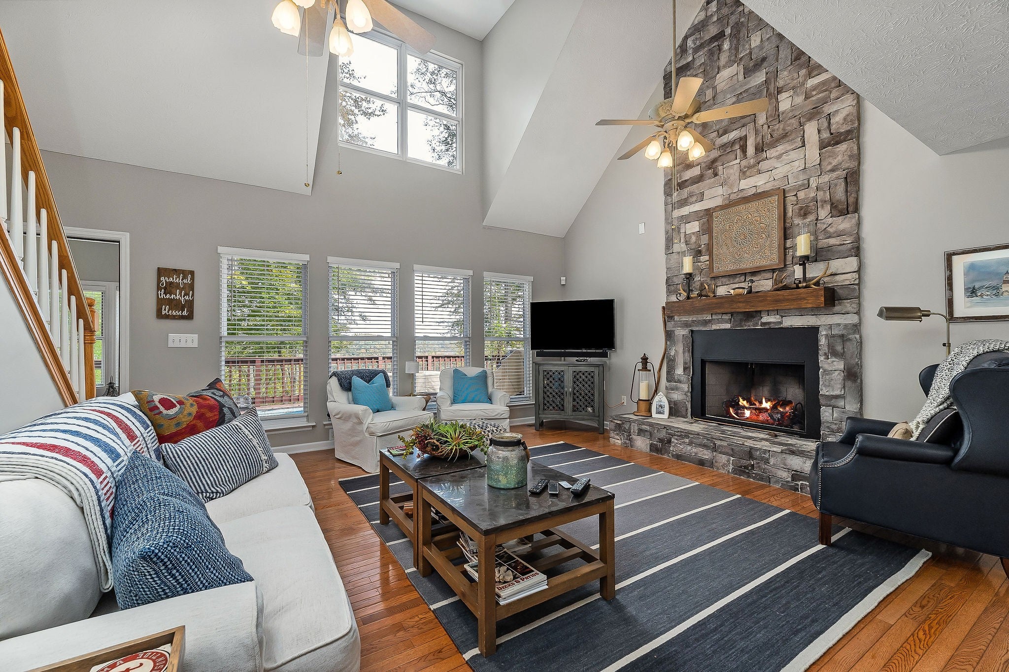 Smithville, Tennessee, 37166, United States, 3 Bedrooms Bedrooms, ,3 BathroomsBathrooms,Residential,For Sale,2006614