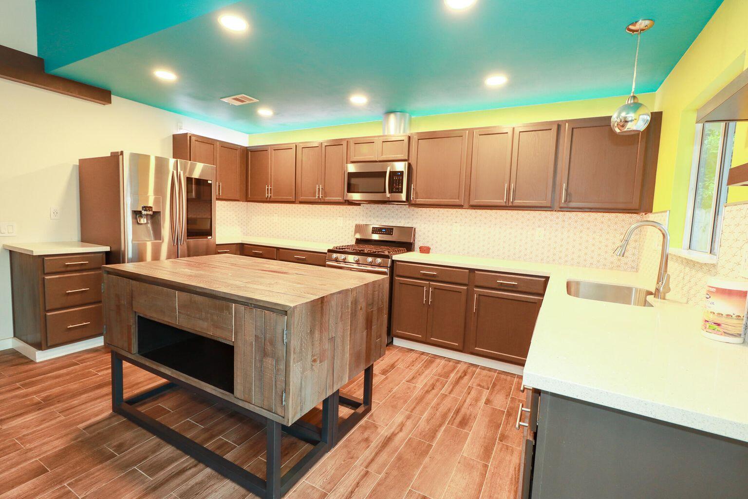 Palm Springs, California, 92262, United States, 4 Bedrooms Bedrooms, ,2 BathroomsBathrooms,Residential,For Sale,1932666