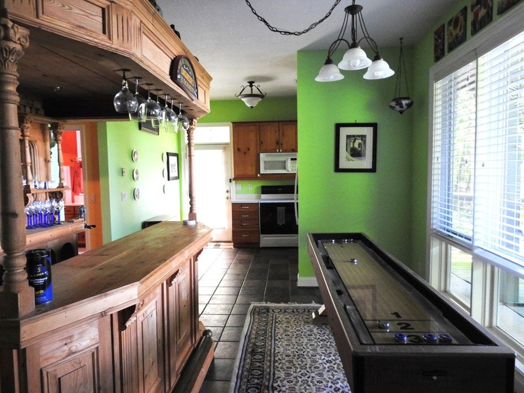 Blue Ridge, Georgia, 30513, United States, 5 Bedrooms Bedrooms, ,5 BathroomsBathrooms,Residential,For Sale,1859095