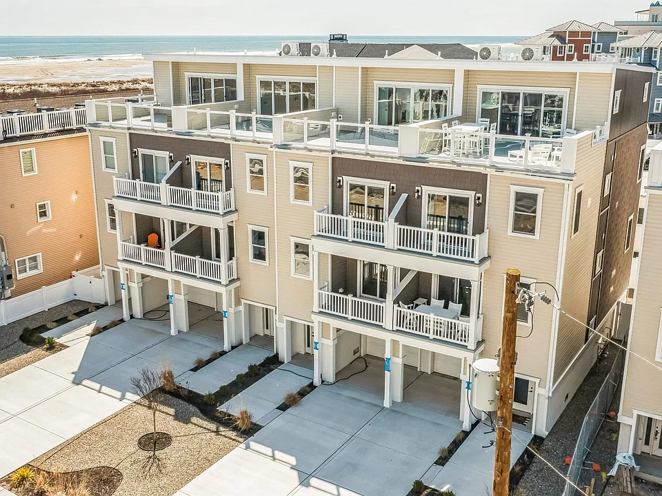 Wildwood Crest, New Jersey, 08062, United States, 3 Bedrooms Bedrooms, ,Residential,For Sale,1980105
