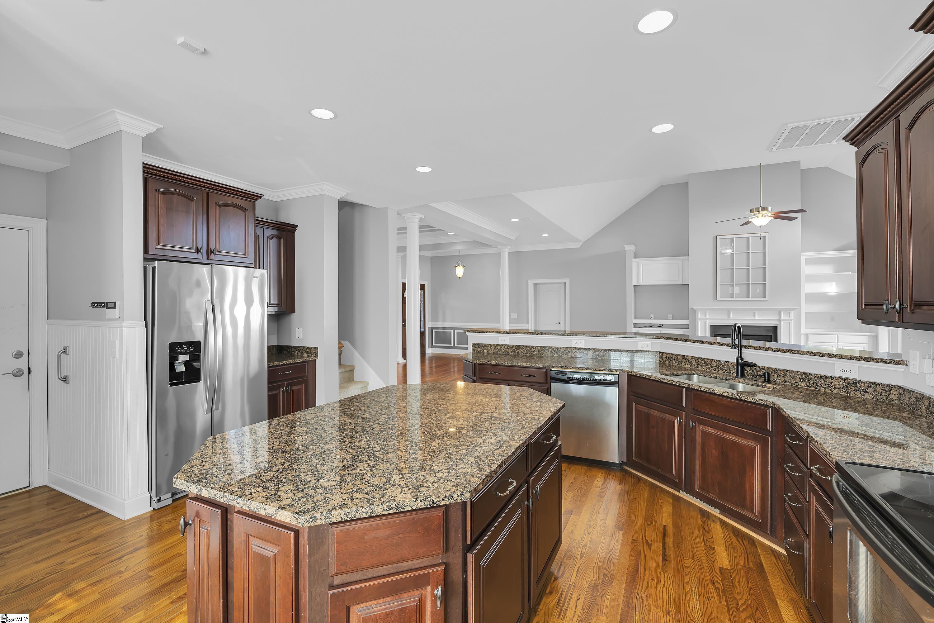 Greer, South Carolina, 29651, United States, 4 Bedrooms Bedrooms, ,4 BathroomsBathrooms,Residential,For Sale,1997137