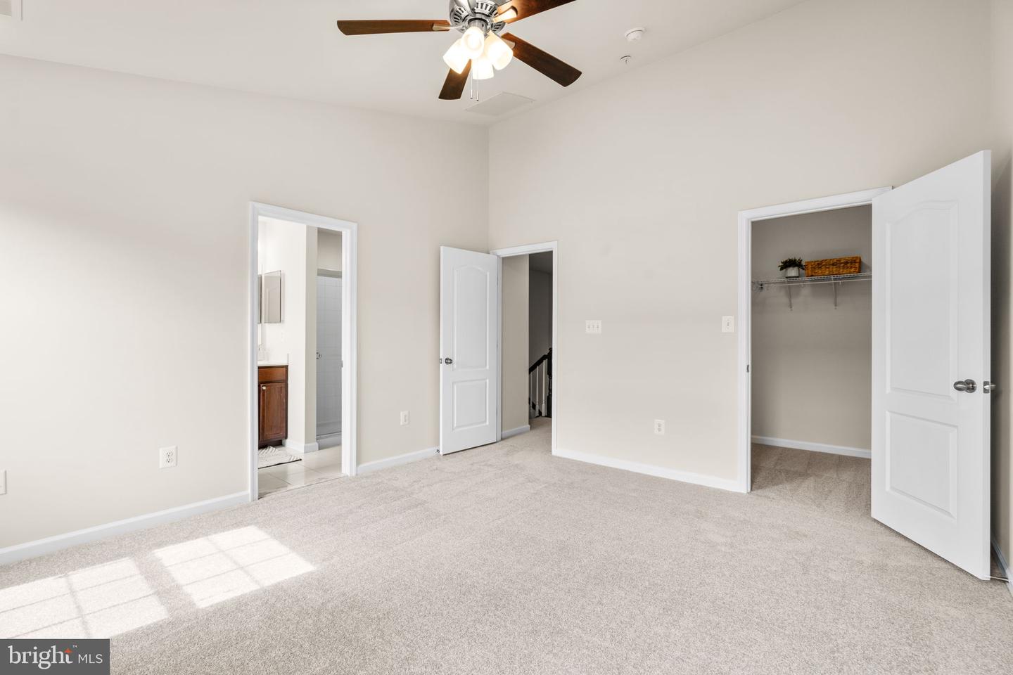 Elkridge, Maryland, 21075, United States, 4 Bedrooms Bedrooms, ,4 BathroomsBathrooms,Residential,For Sale,1940277