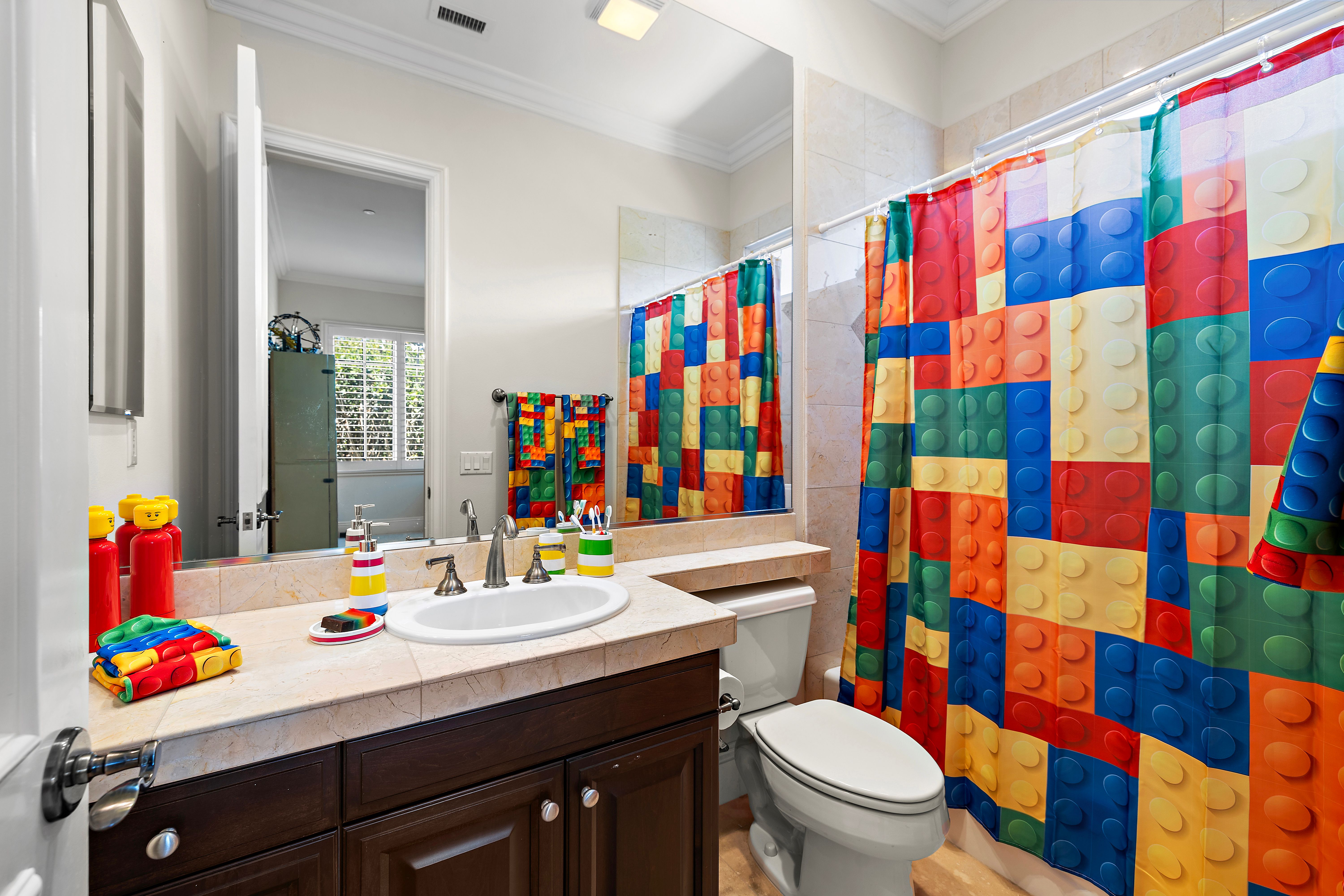  19 Rosana Way, Coto de Caza, CA 92679 - 物件實景