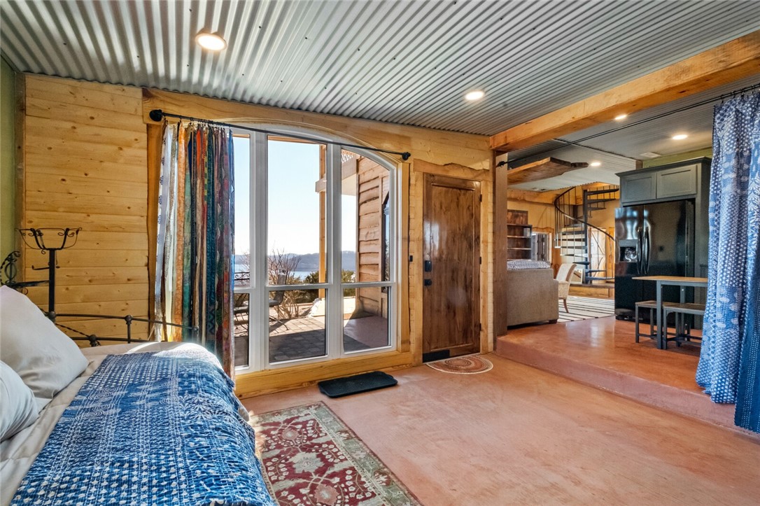 Eureka Springs, Arkansas, 72631, United States, ,Residential,For Sale,1837685